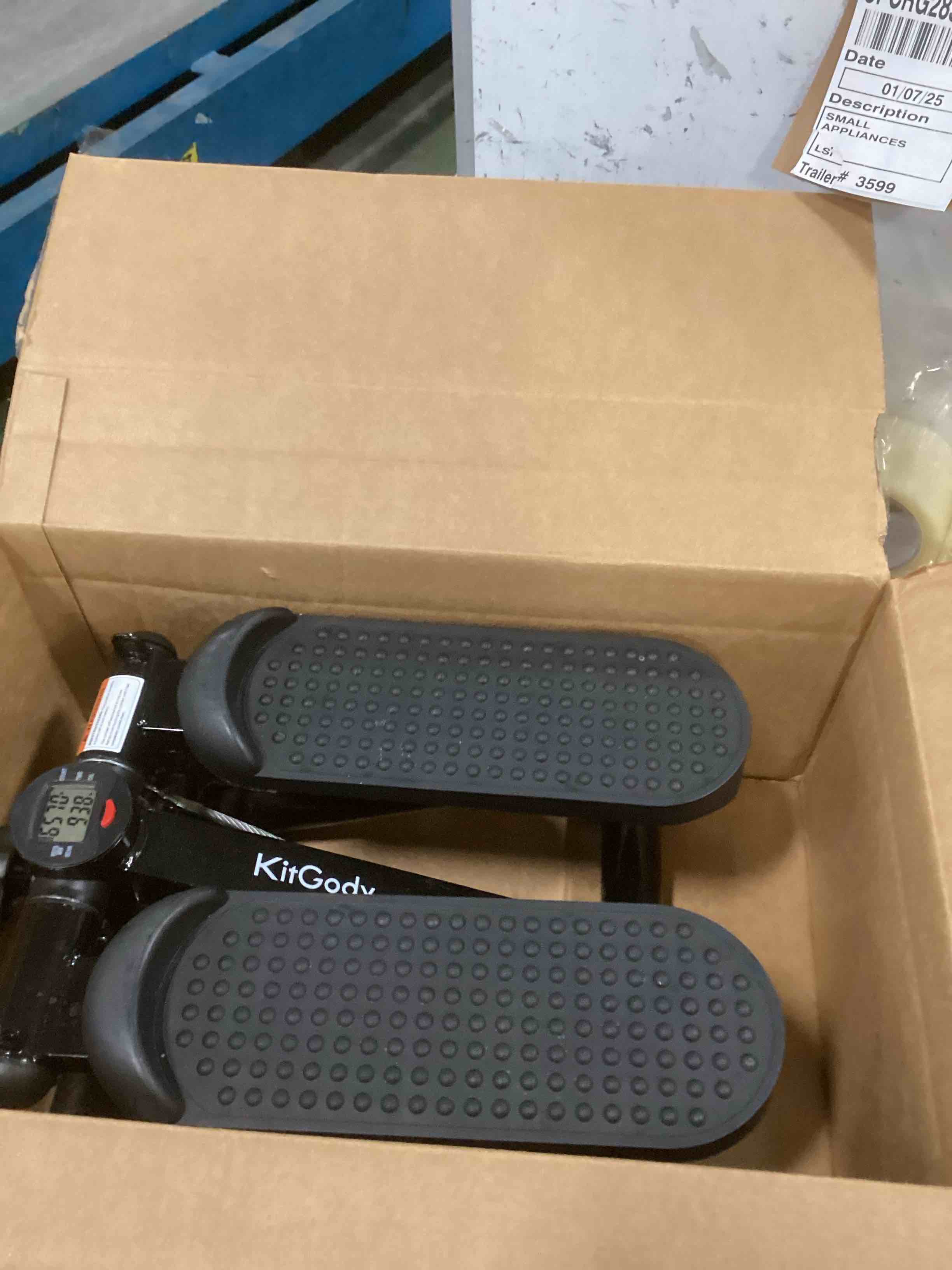 https://s3.amazonaws.com/lotting-images-prod/bidfta/GRA1768176_1736276004010.jpeg