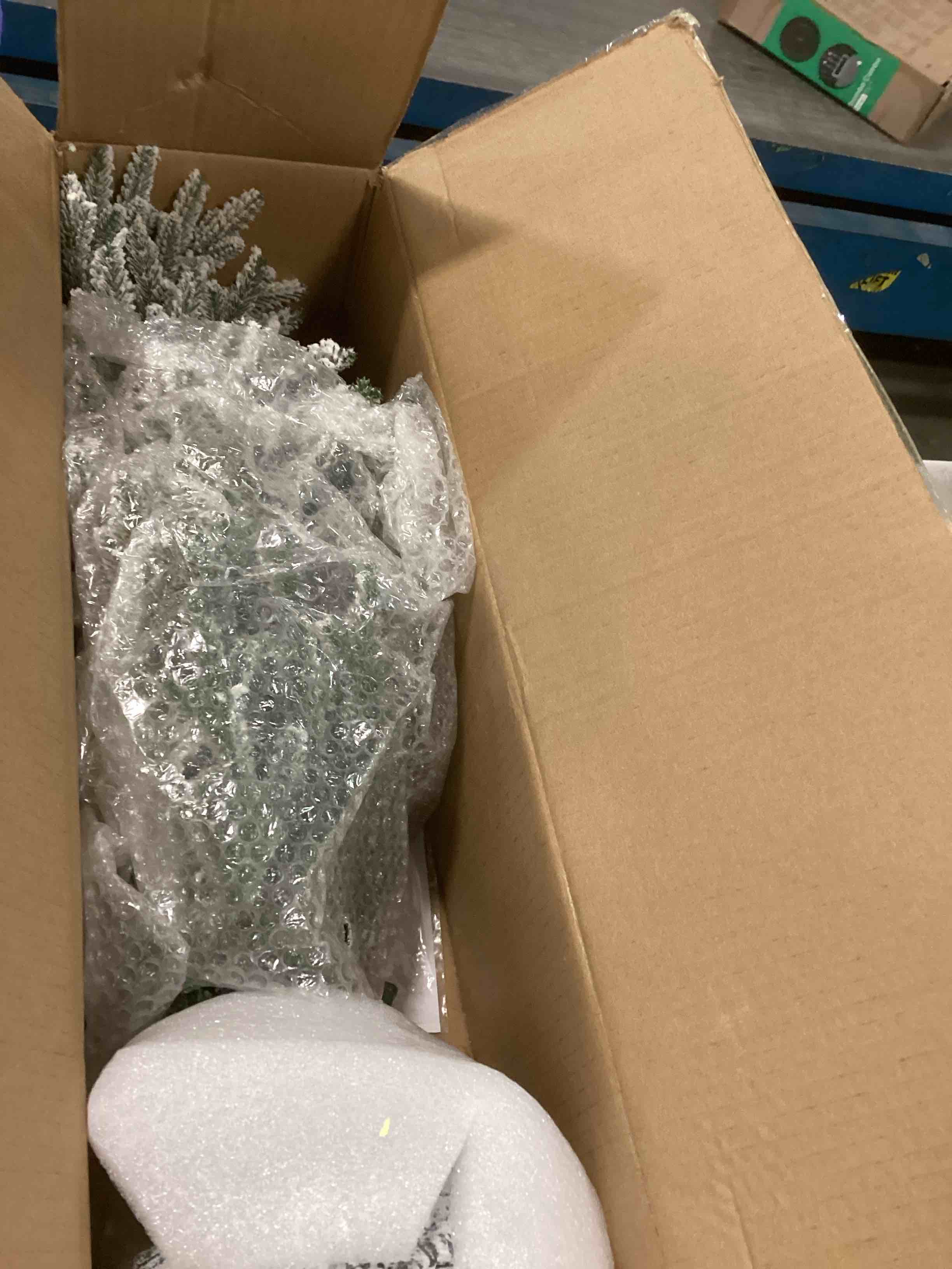 https://s3.amazonaws.com/lotting-images-prod/bidfta/GRA1768185_1736277027035.jpeg