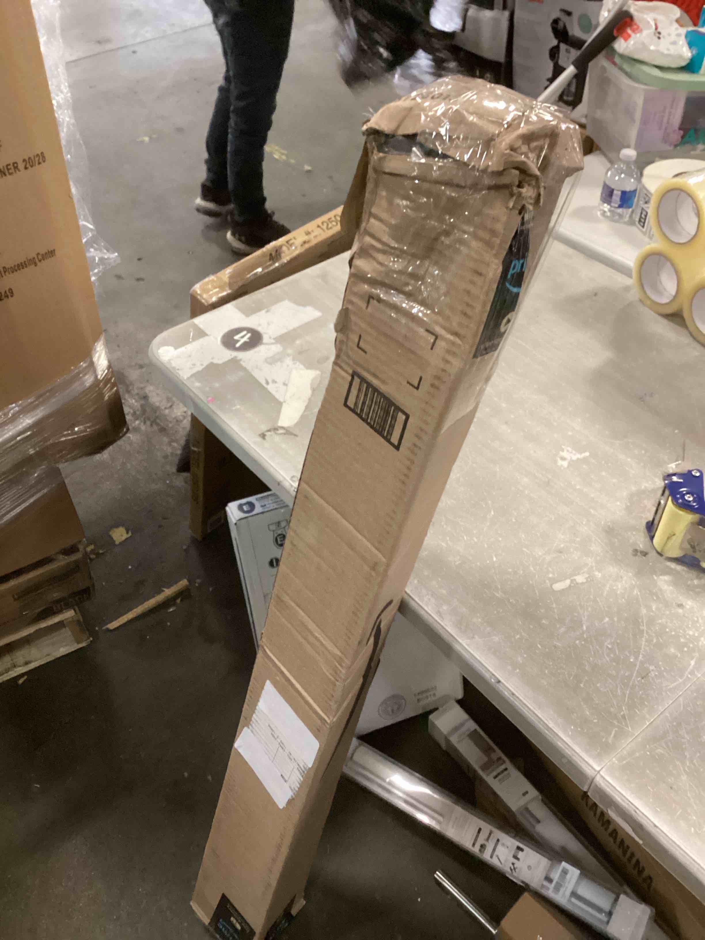 https://s3.amazonaws.com/lotting-images-prod/bidfta/GRA1768755_1736526858344.jpeg