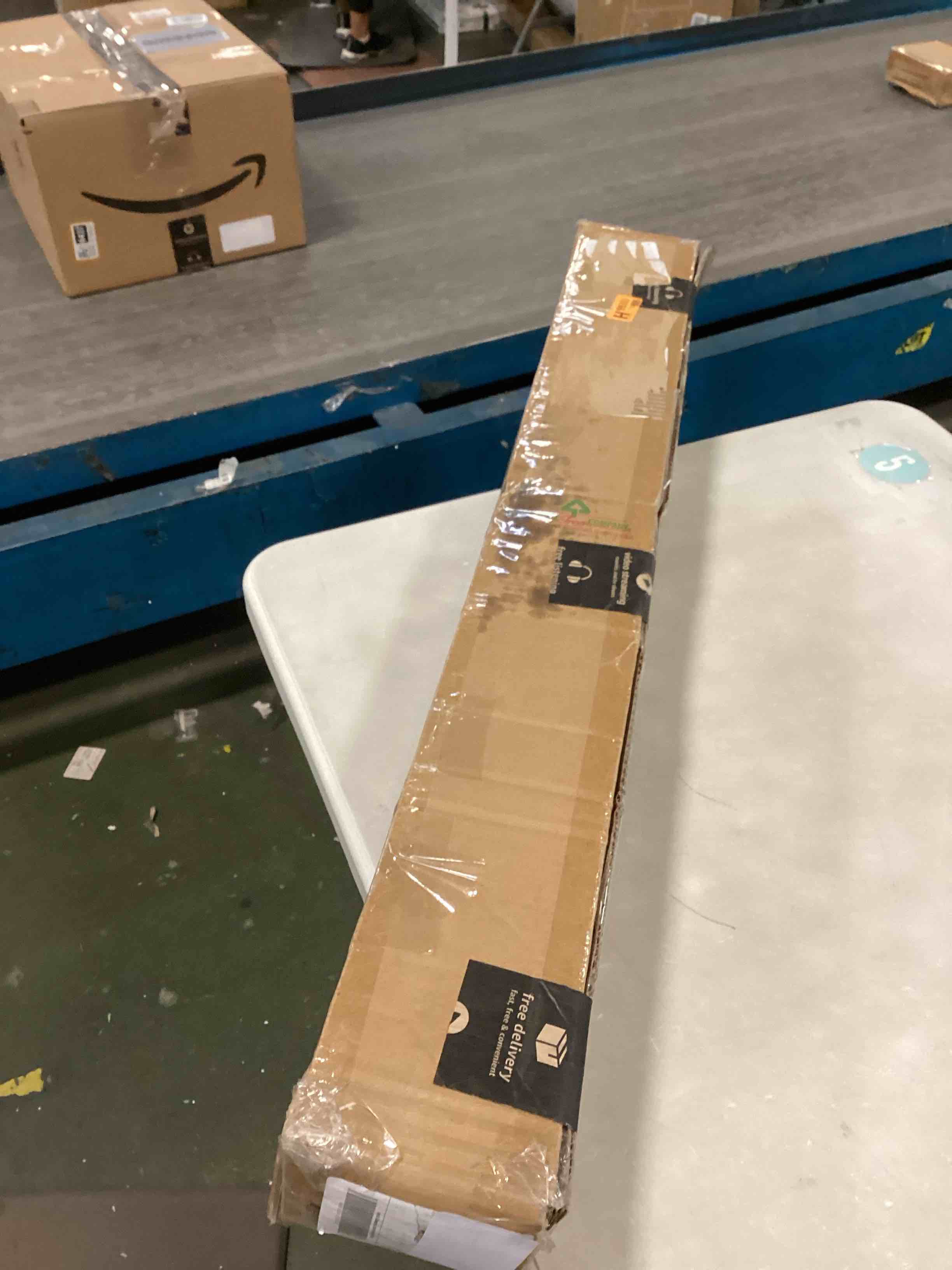 https://s3.amazonaws.com/lotting-images-prod/bidfta/GRA1768951_1736776846091.jpeg