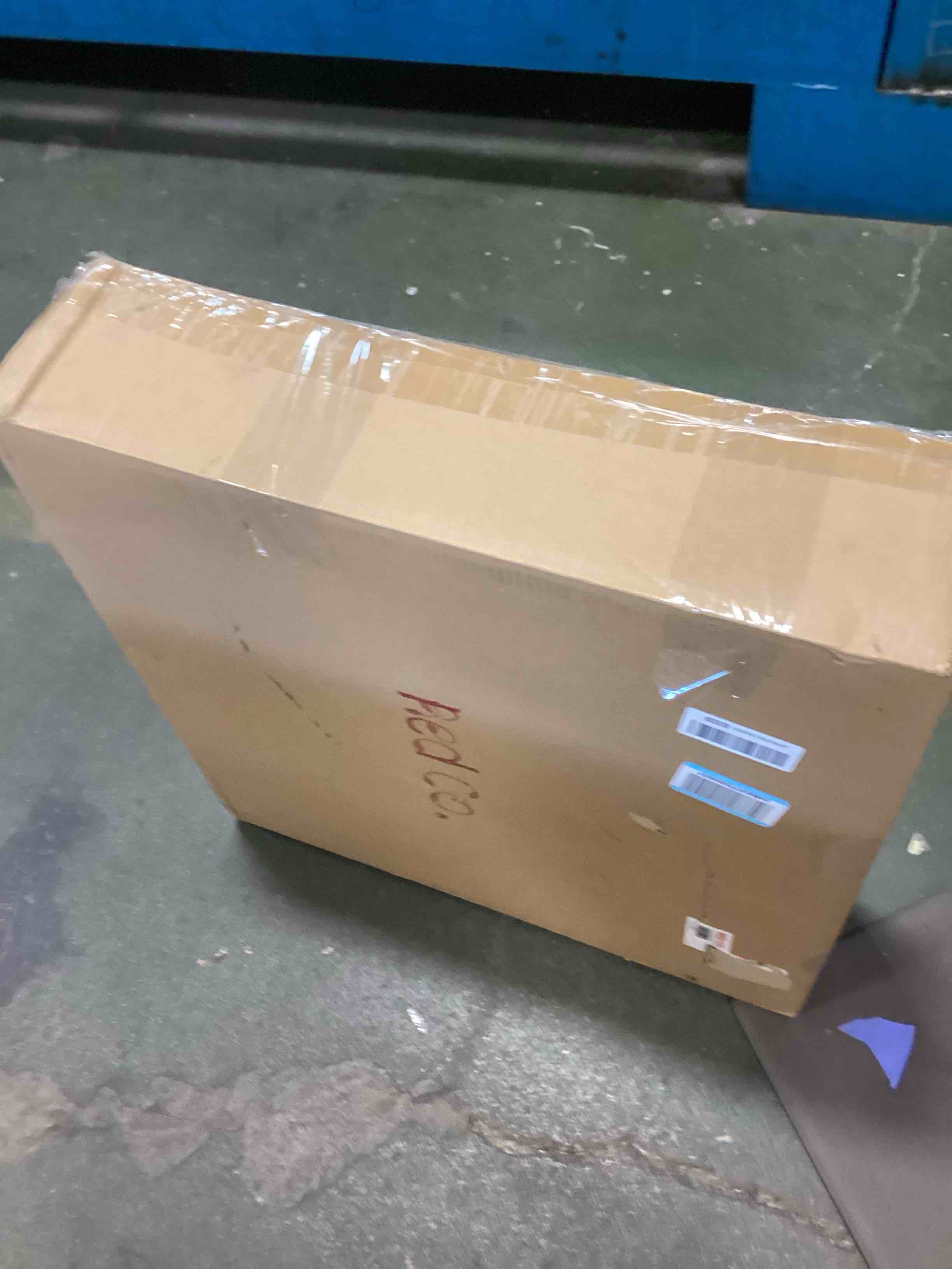 https://s3.amazonaws.com/lotting-images-prod/bidfta/GRA1769101_1736798265821.jpeg
