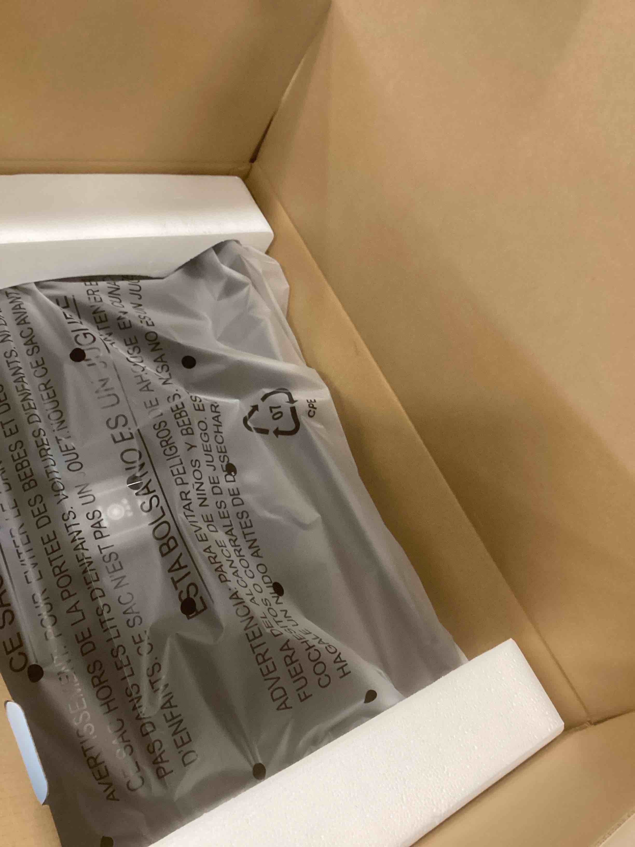 https://s3.amazonaws.com/lotting-images-prod/bidfta/GRA1770050_1737129558679.jpeg