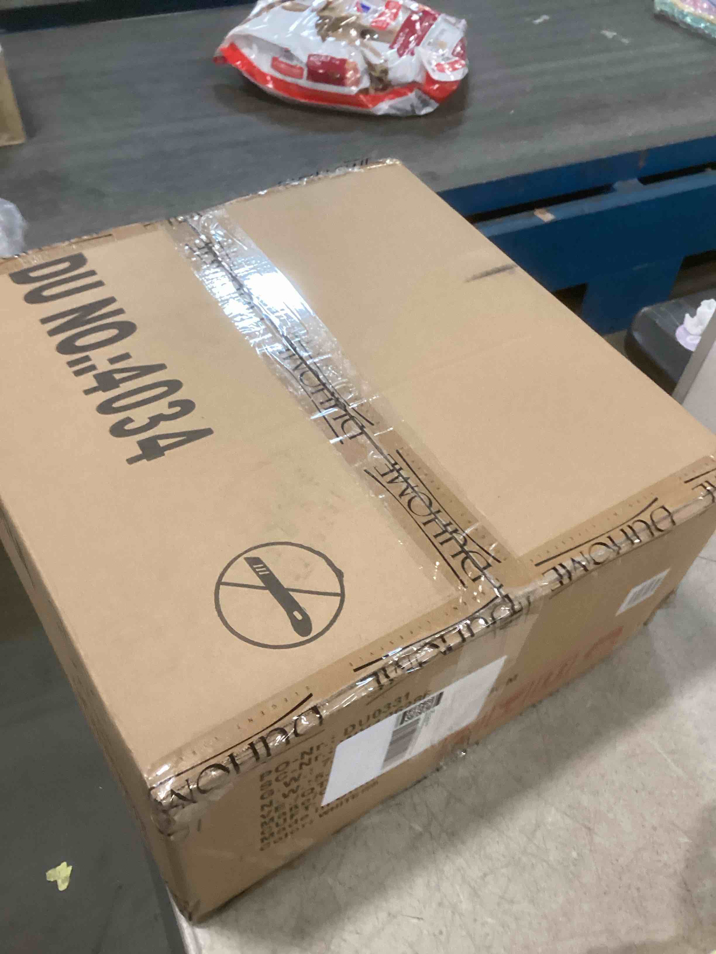 https://s3.amazonaws.com/lotting-images-prod/bidfta/GRA1770127_1737141280489.jpeg