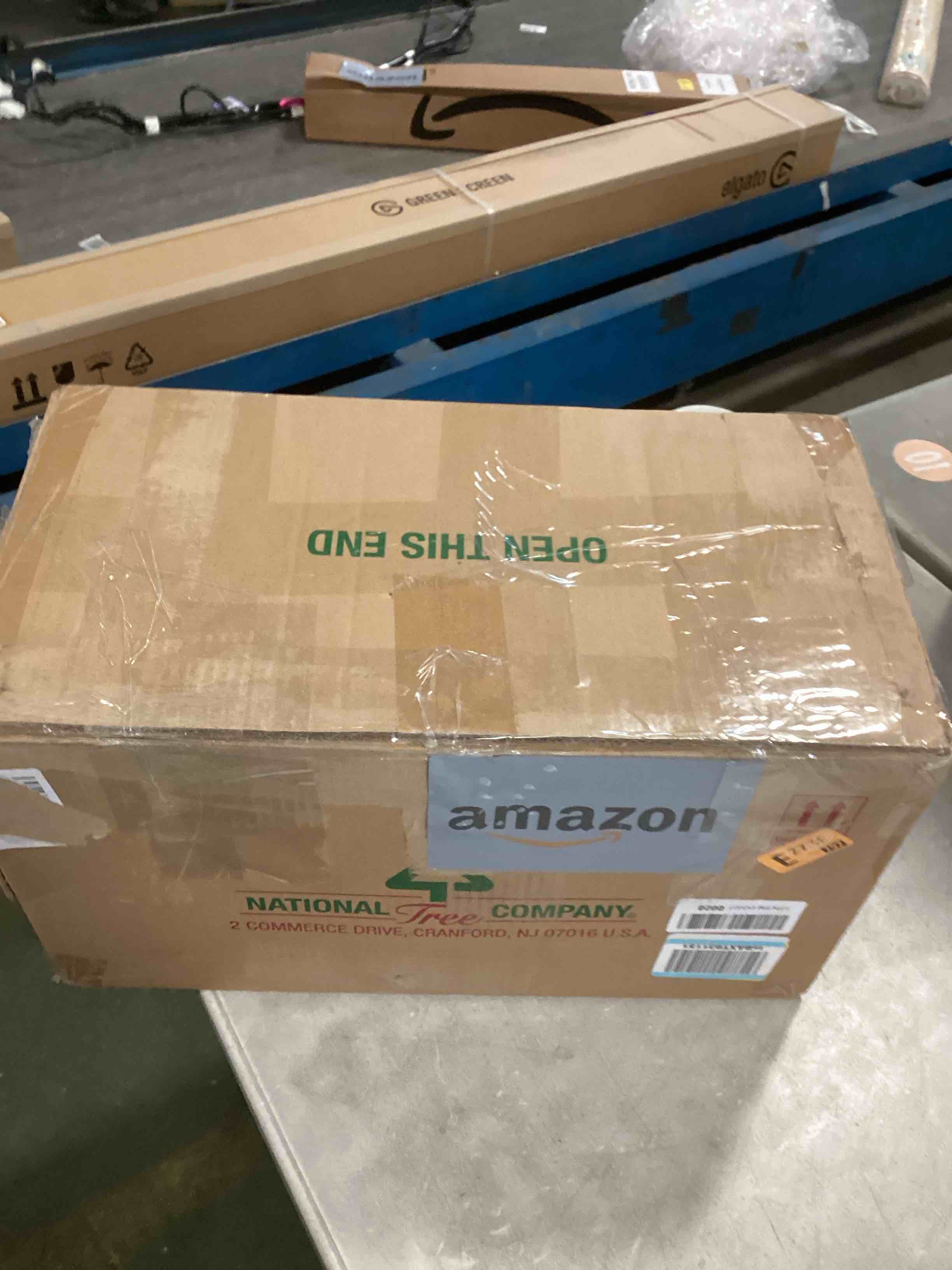https://s3.amazonaws.com/lotting-images-prod/bidfta/GRA1770477_1737491140051.jpeg