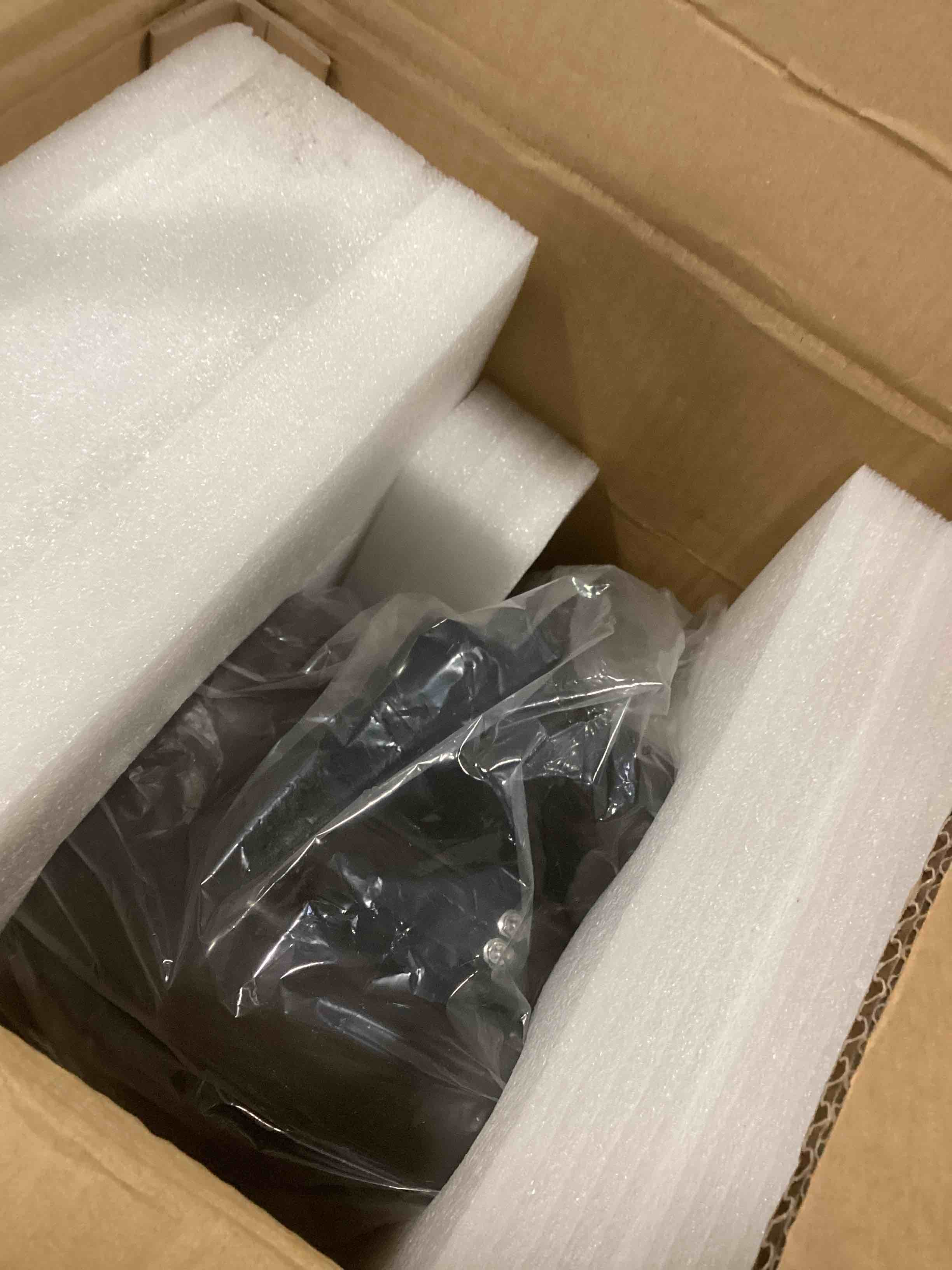 https://s3.amazonaws.com/lotting-images-prod/bidfta/GRA1770564_1737555020680.jpeg