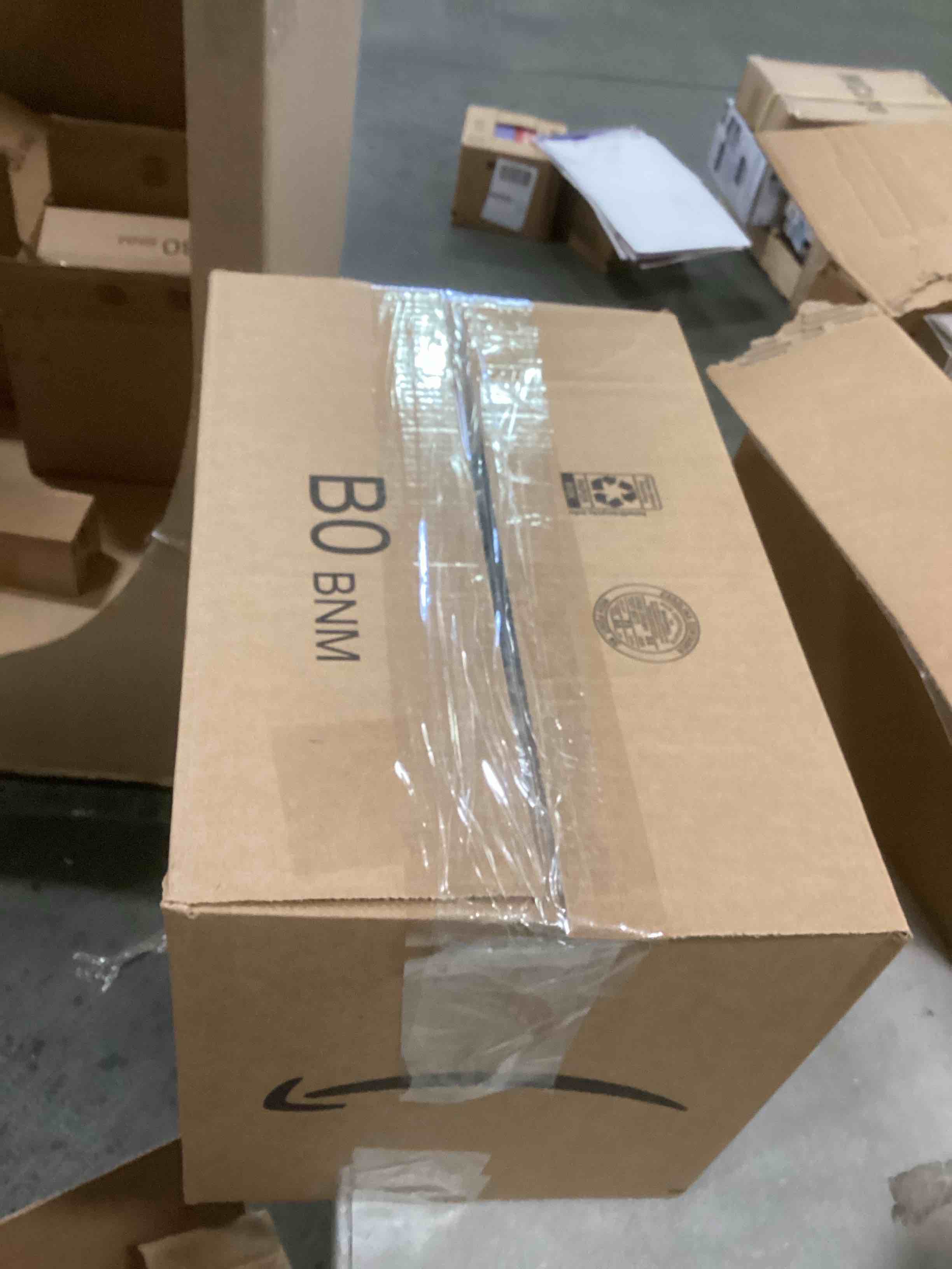 https://s3.amazonaws.com/lotting-images-prod/bidfta/GRA1770693_1737570894345.jpeg