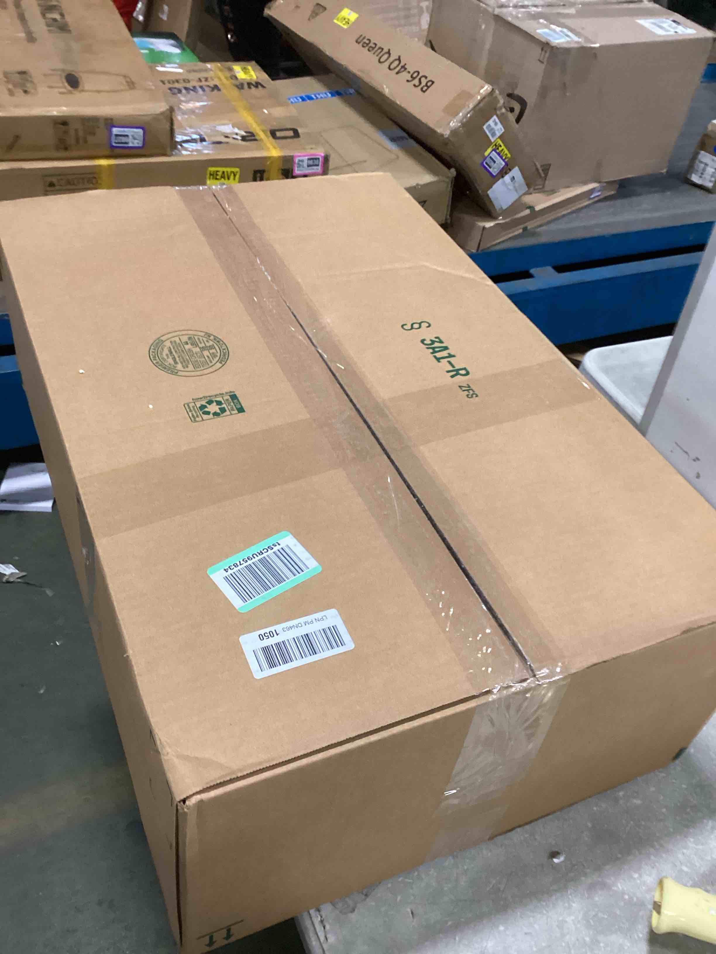 https://s3.amazonaws.com/lotting-images-prod/bidfta/GRA1770872_1737646255786.jpeg