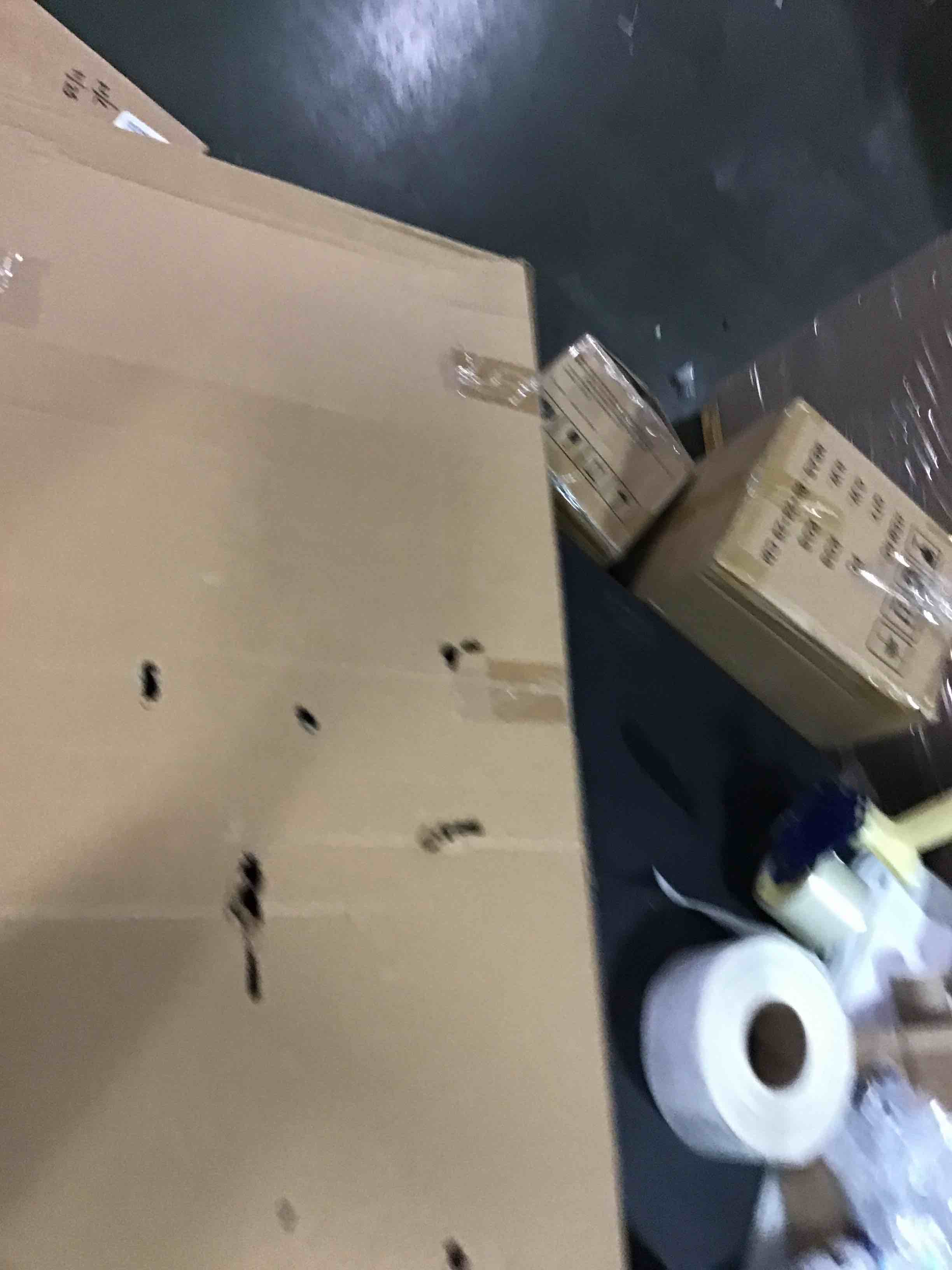 https://s3.amazonaws.com/lotting-images-prod/bidfta/GRA1771140_1736344877045.jpeg