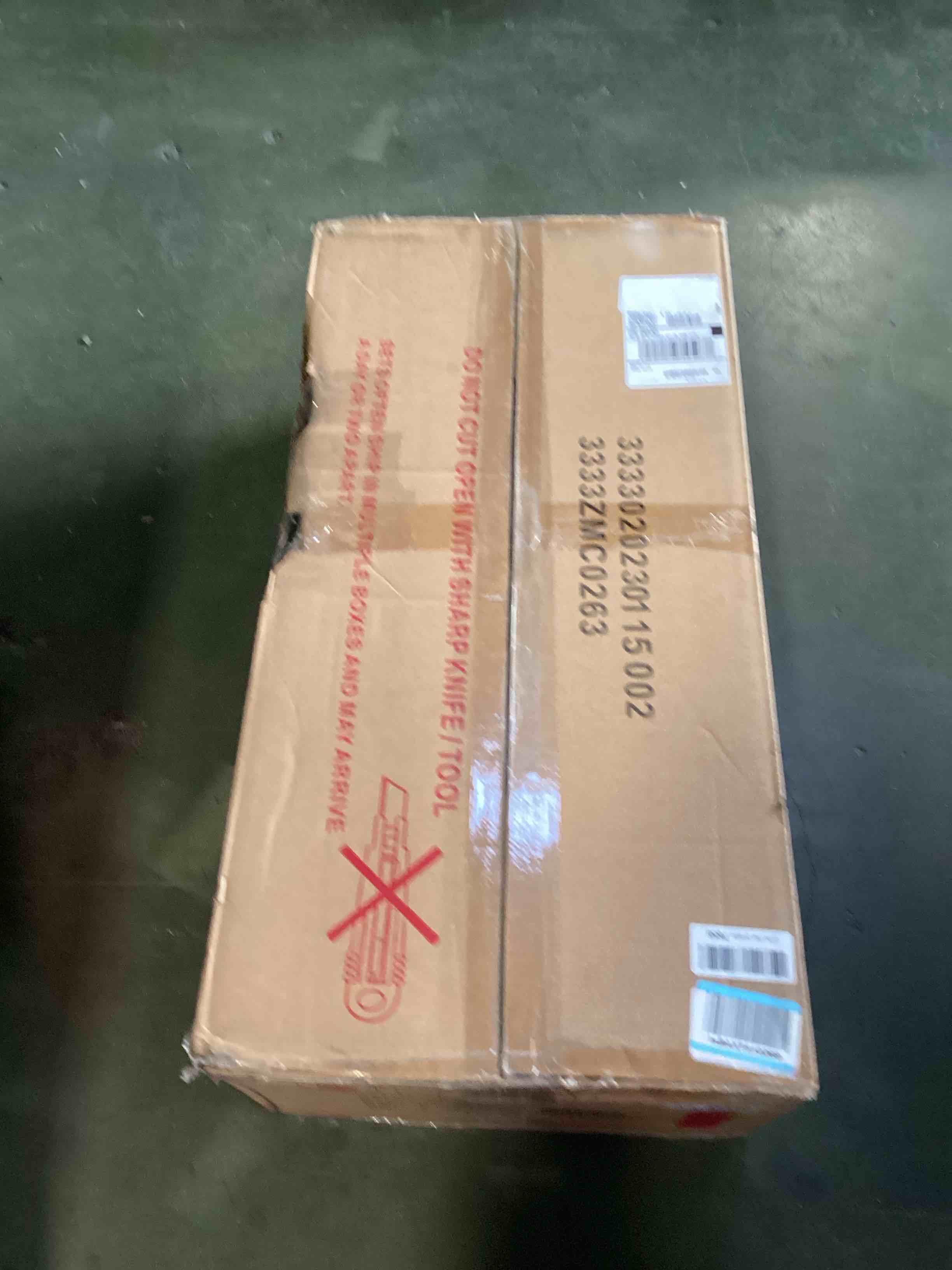 https://s3.amazonaws.com/lotting-images-prod/bidfta/GRA1771520_1737035414664.jpeg