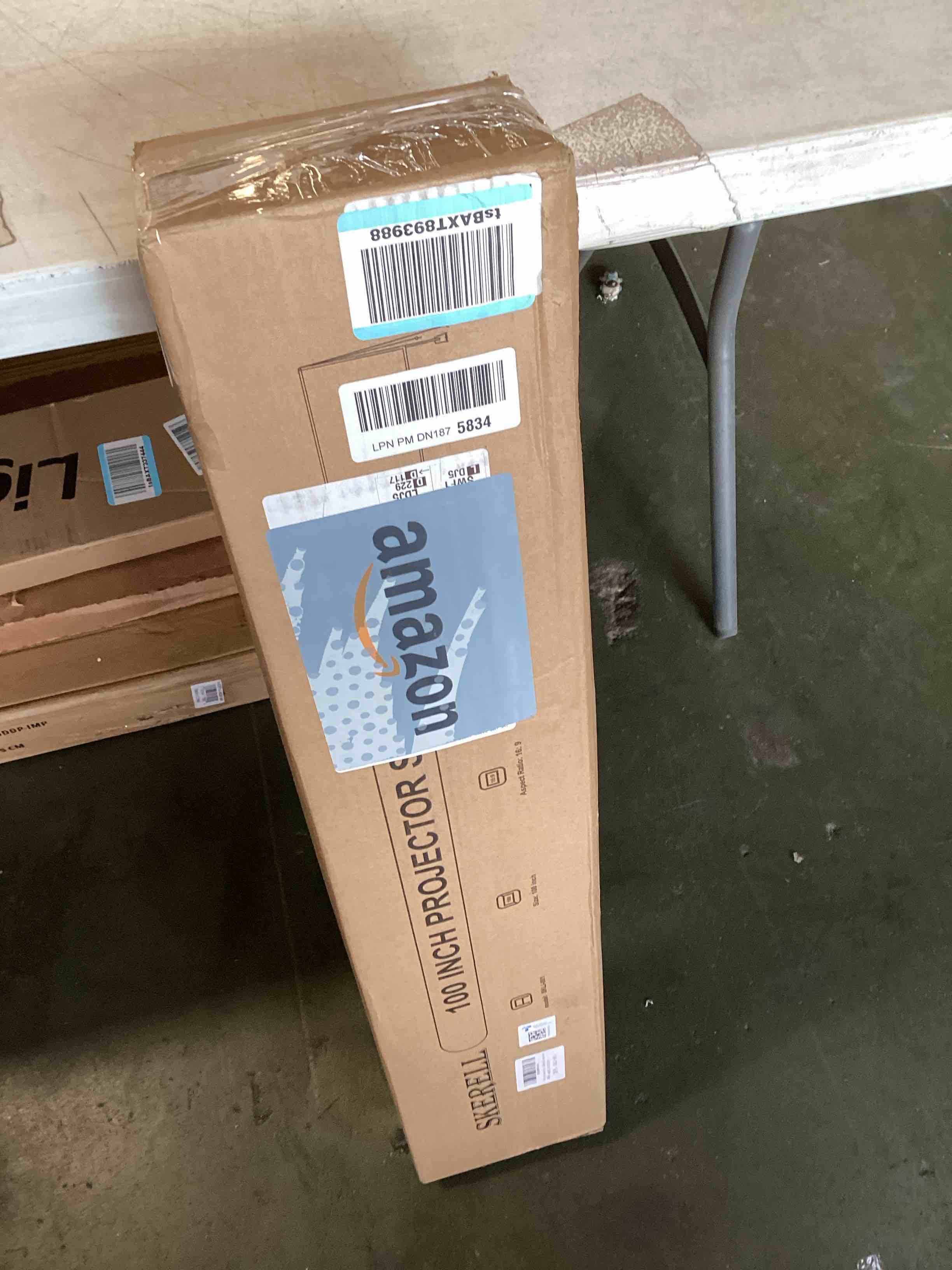 https://s3.amazonaws.com/lotting-images-prod/bidfta/GRA1771529_1737036733054.jpeg