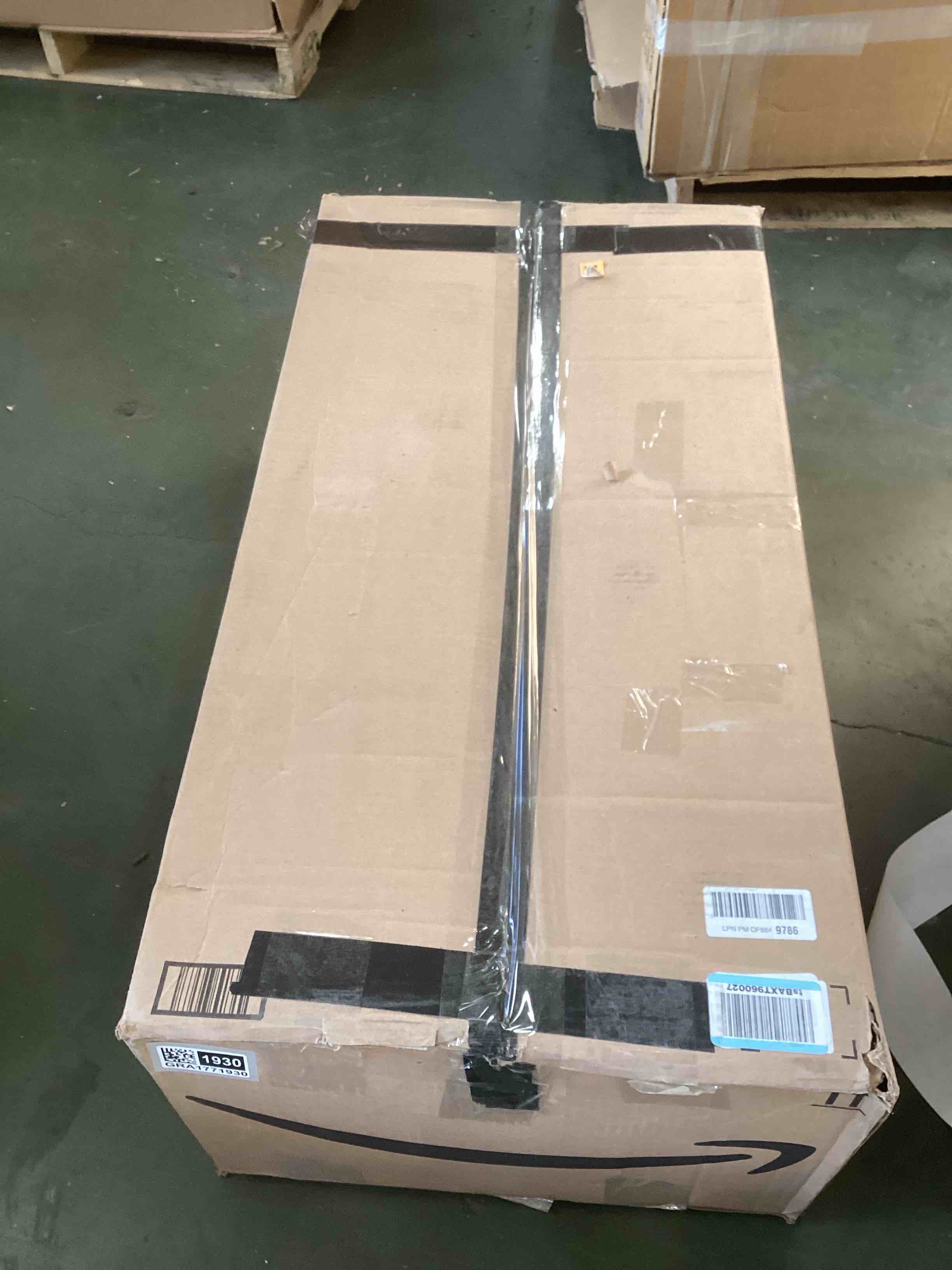 https://s3.amazonaws.com/lotting-images-prod/bidfta/GRA1771930_1737384284217.jpeg