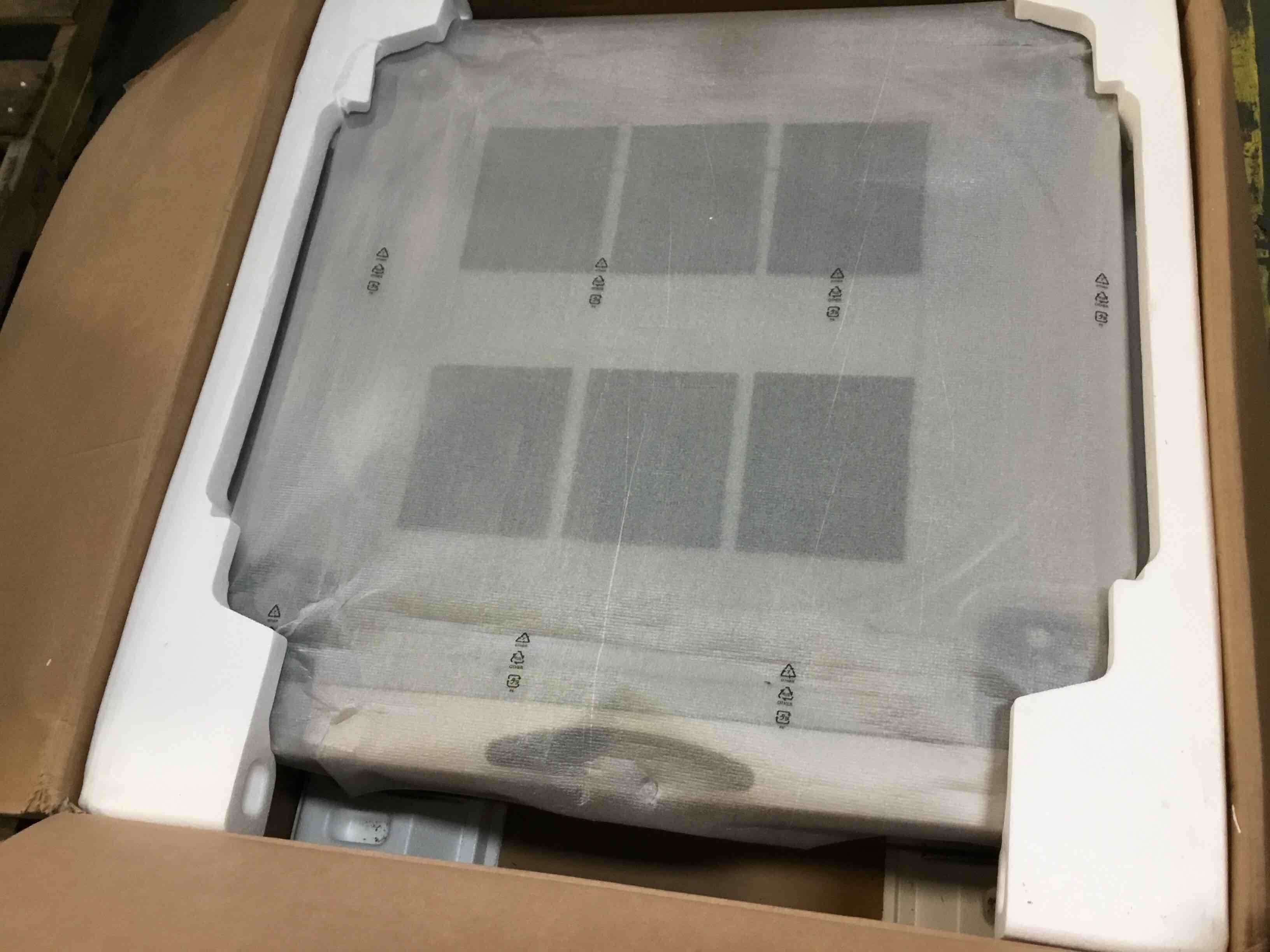 https://s3.amazonaws.com/lotting-images-prod/bidfta/GRA1772115_1737643126465.jpeg