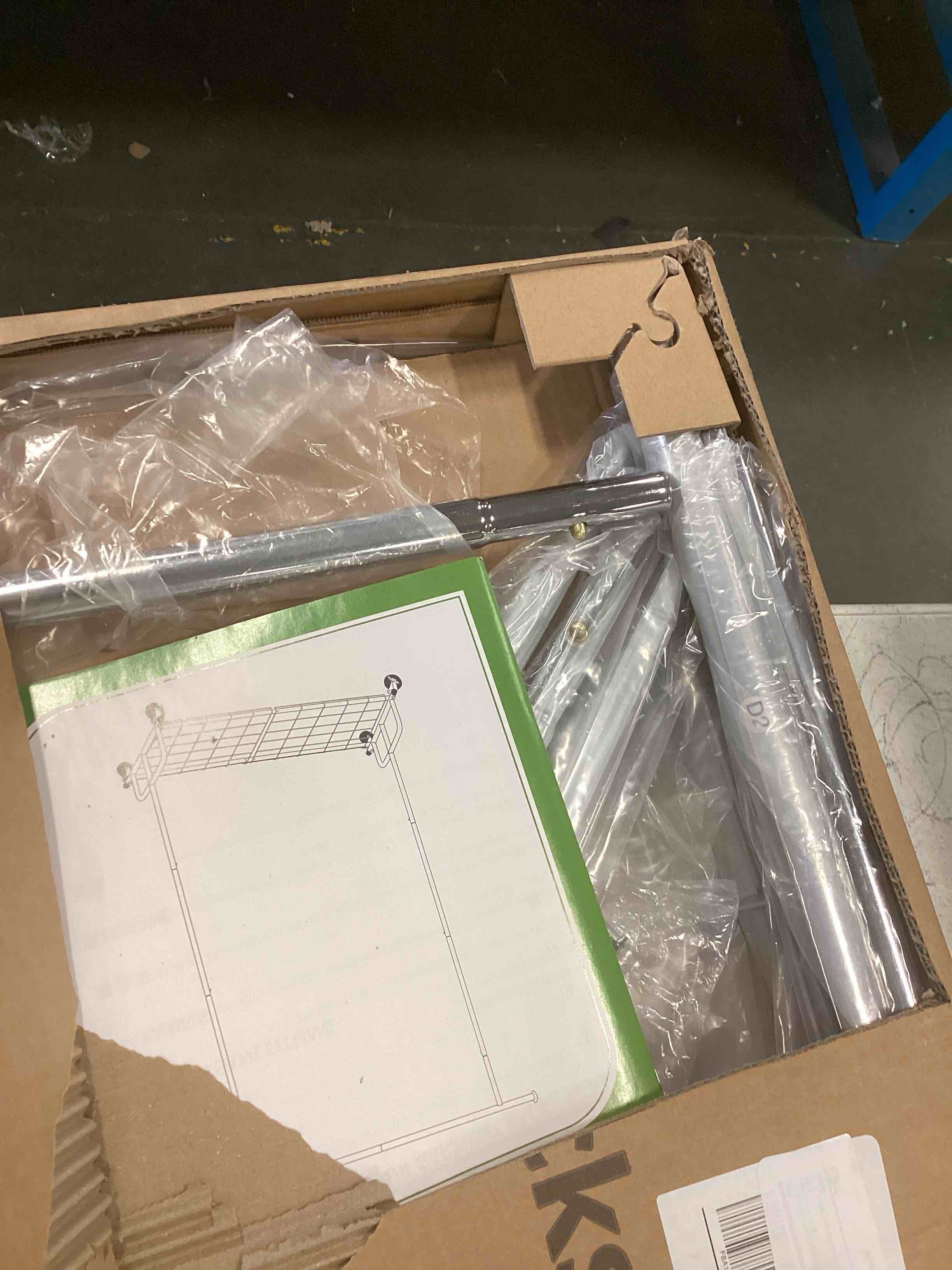 https://s3.amazonaws.com/lotting-images-prod/bidfta/GRA1772353_1738003474426.jpeg