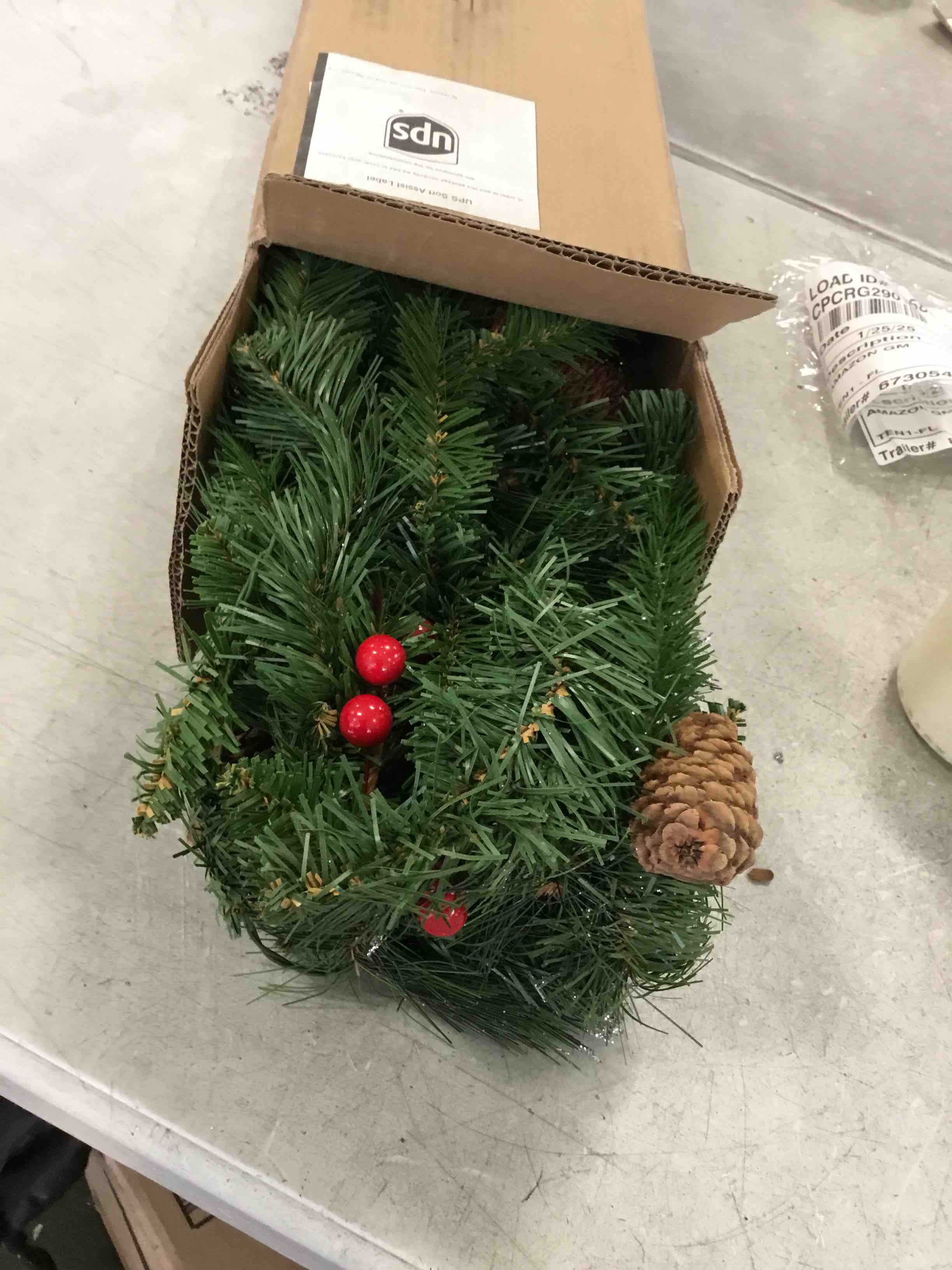 https://s3.amazonaws.com/lotting-images-prod/bidfta/GRA1772488_1738075586567.jpeg