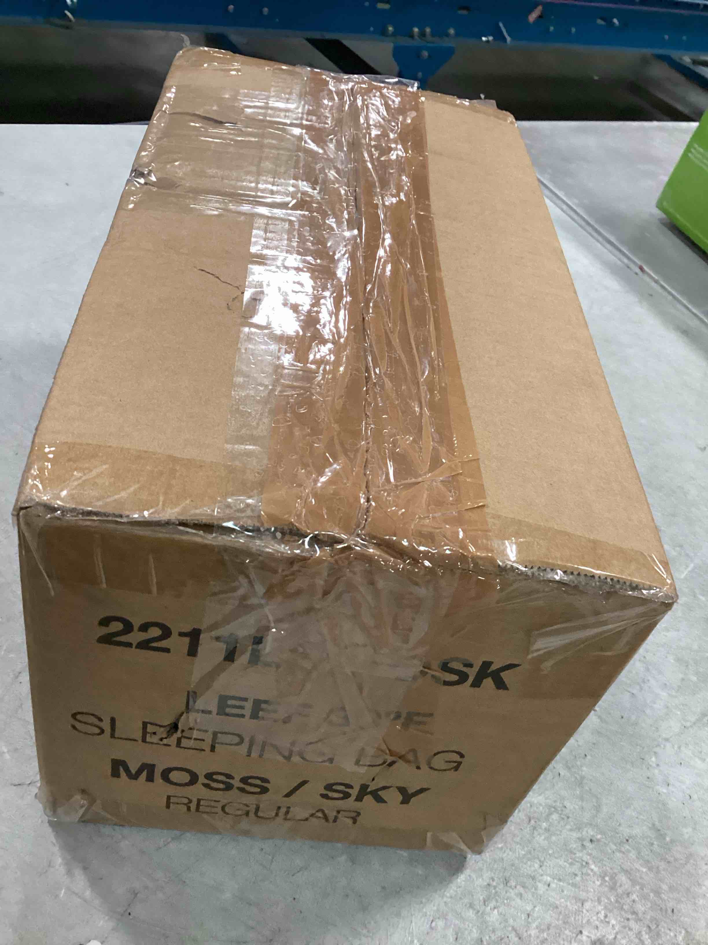 https://s3.amazonaws.com/lotting-images-prod/bidfta/GRA1772649_1738676071596.jpeg