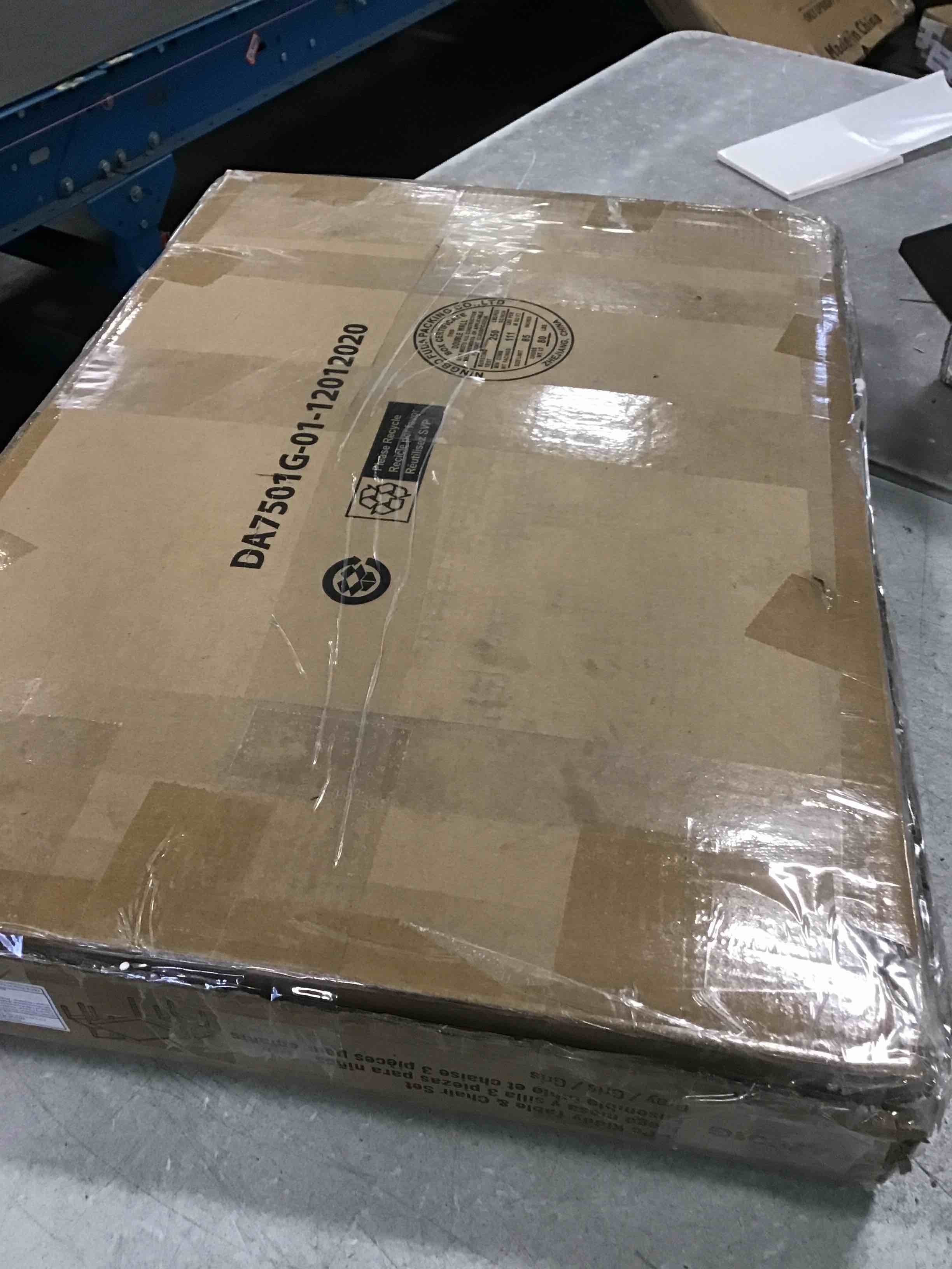 https://s3.amazonaws.com/lotting-images-prod/bidfta/GRA1773880_1741095891414.jpeg