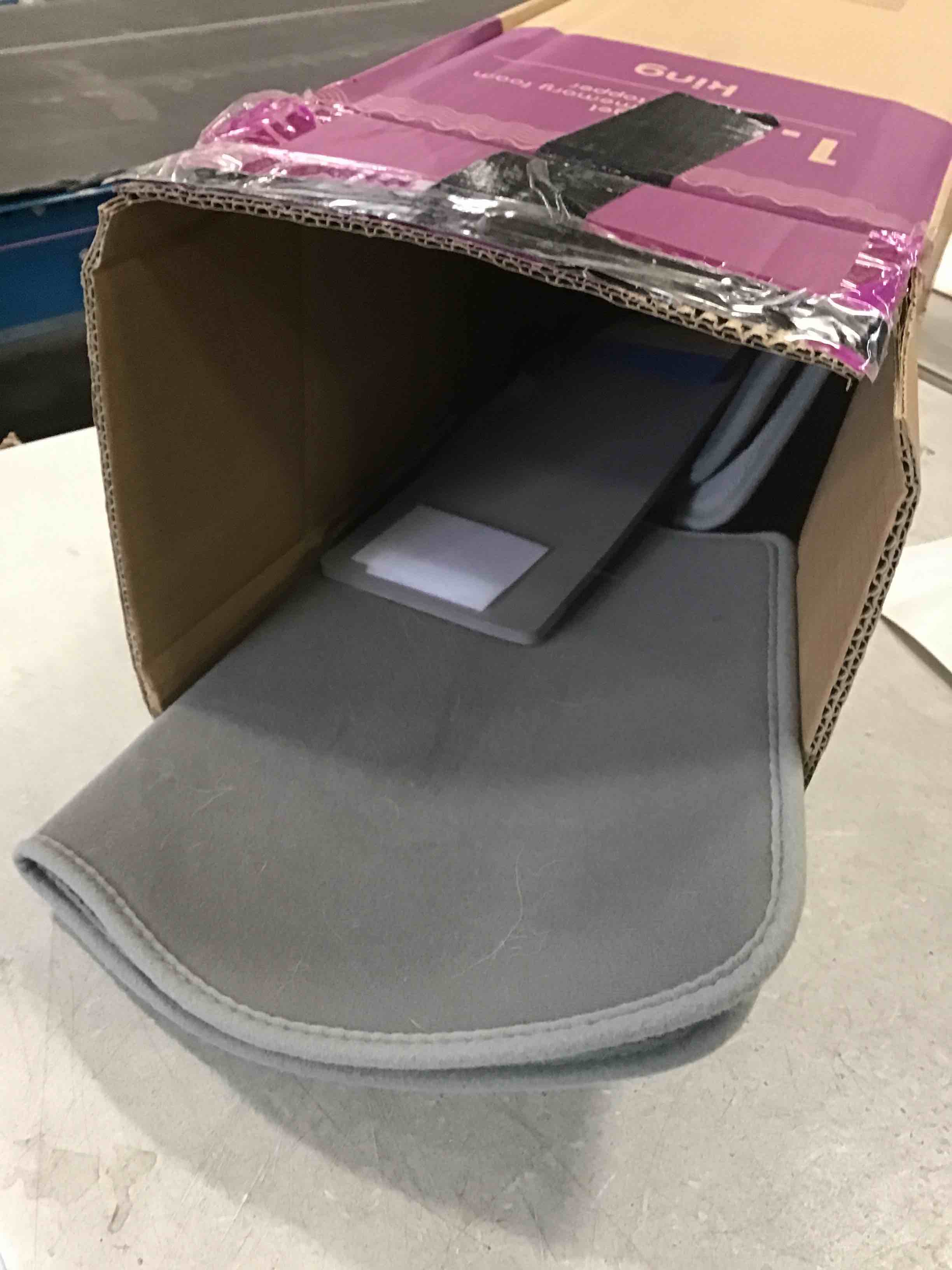 https://s3.amazonaws.com/lotting-images-prod/bidfta/GRA1773913_1741101713482.jpeg