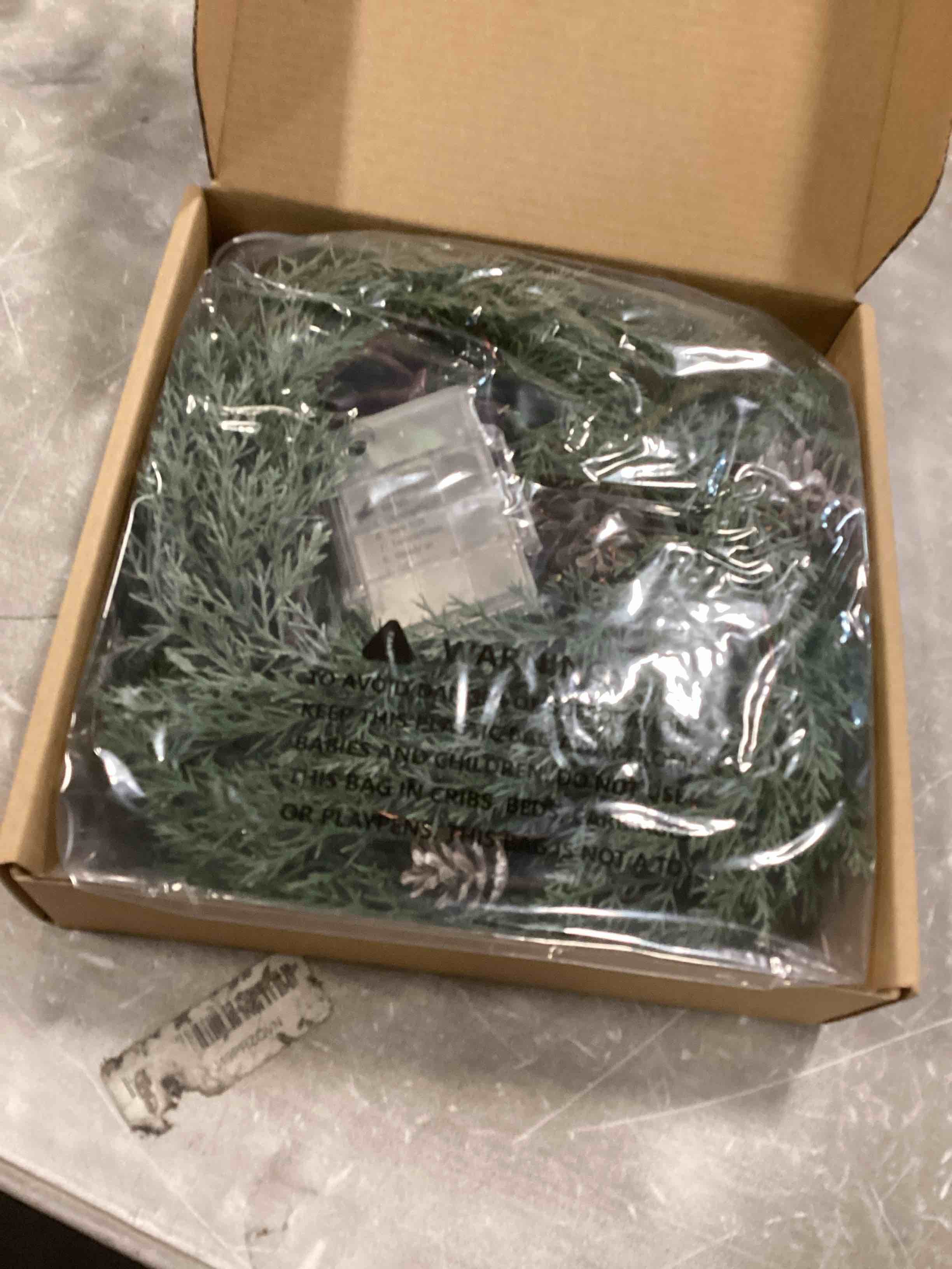https://s3.amazonaws.com/lotting-images-prod/bidfta/GRA1774094_1738936442671.jpeg