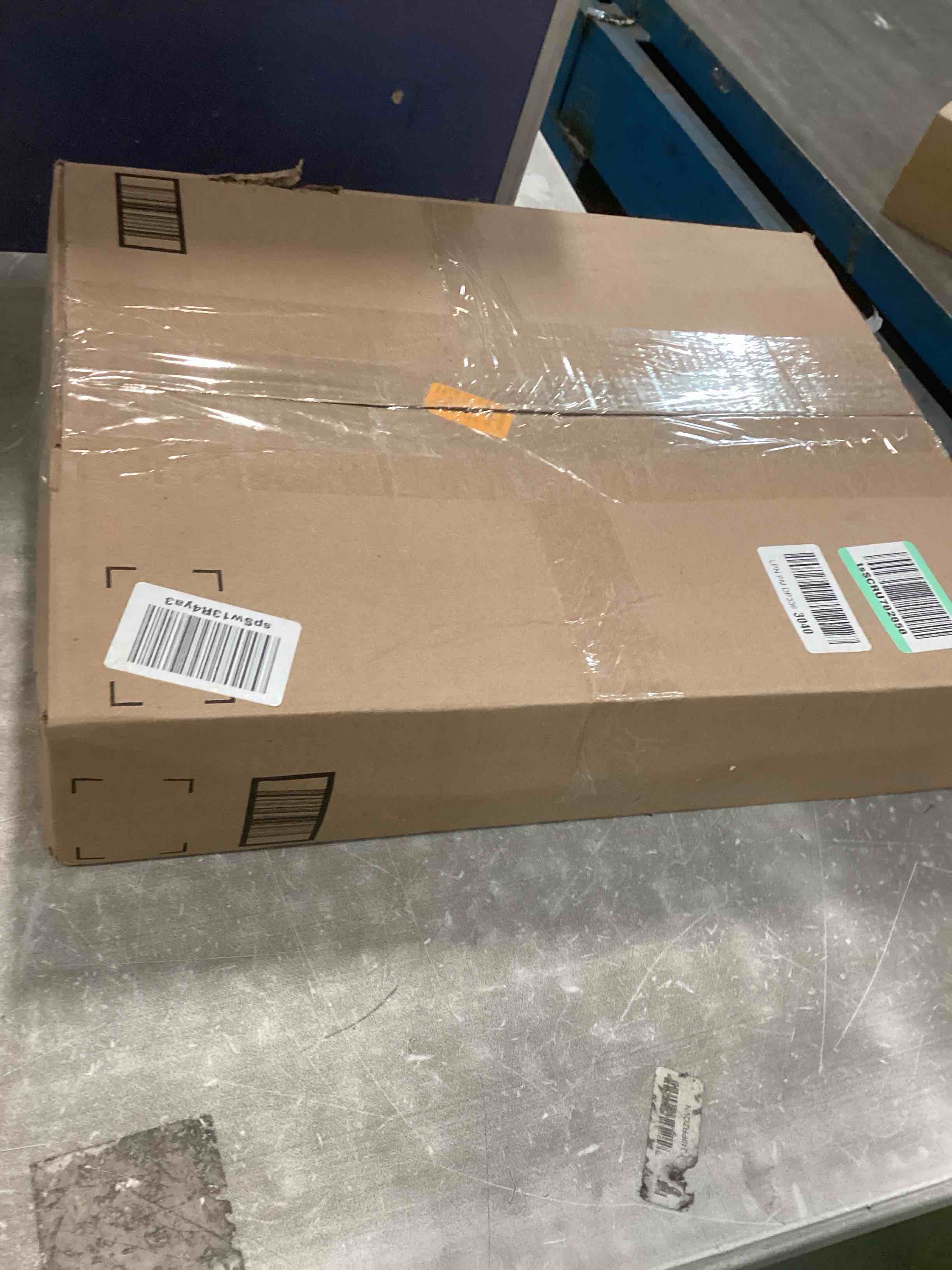 https://s3.amazonaws.com/lotting-images-prod/bidfta/GRA1774170_1738948057148.jpeg