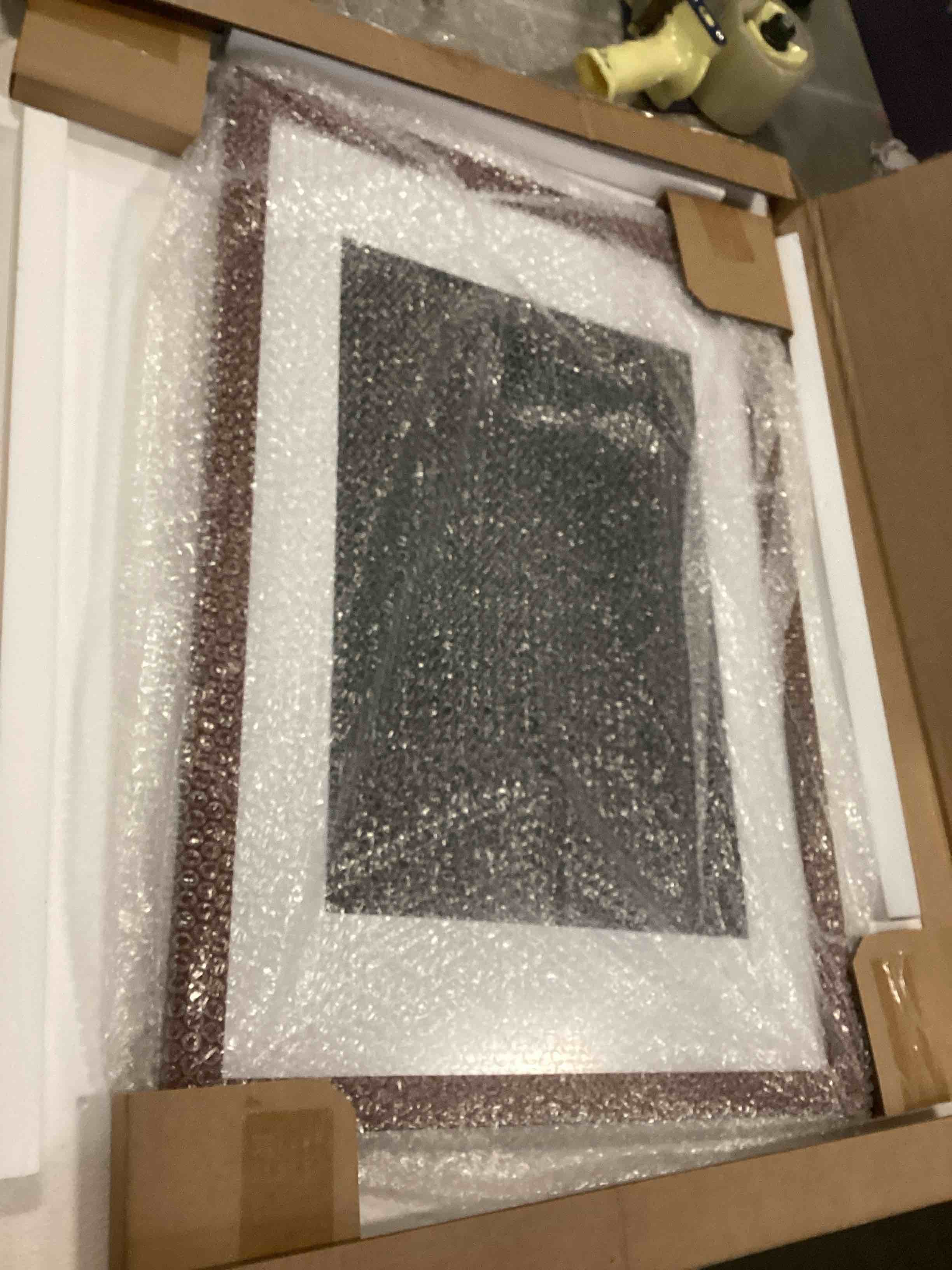 https://s3.amazonaws.com/lotting-images-prod/bidfta/GRA1774171_1738948166083.jpeg