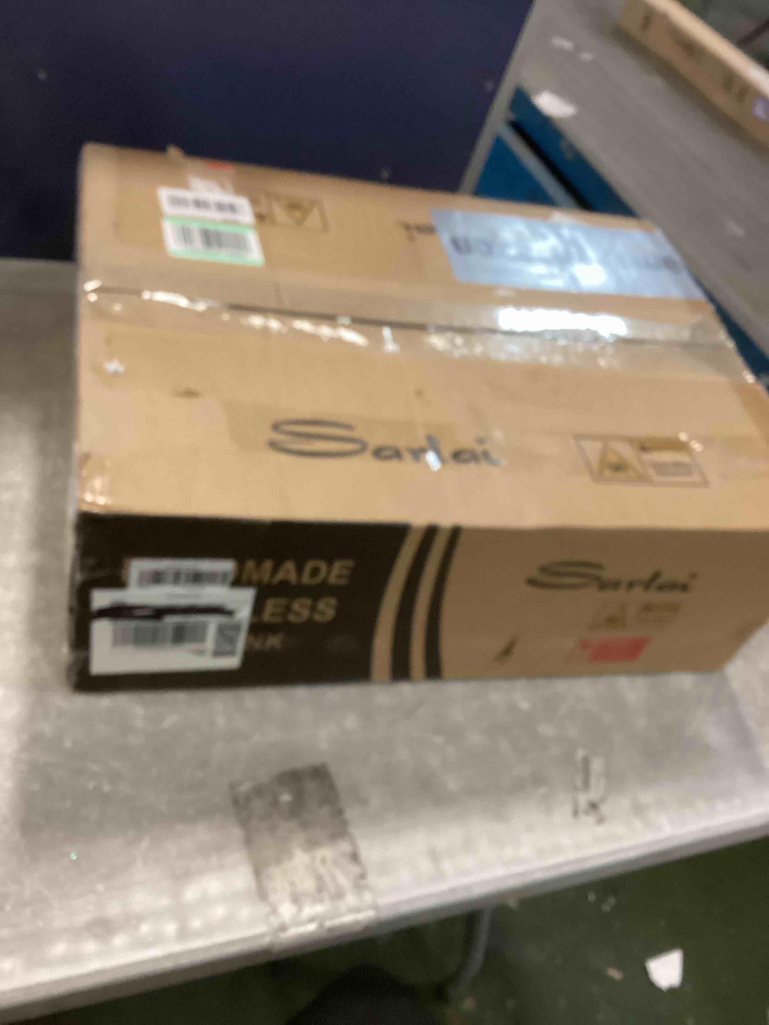 https://s3.amazonaws.com/lotting-images-prod/bidfta/GRA1774196_1738953479959.jpeg
