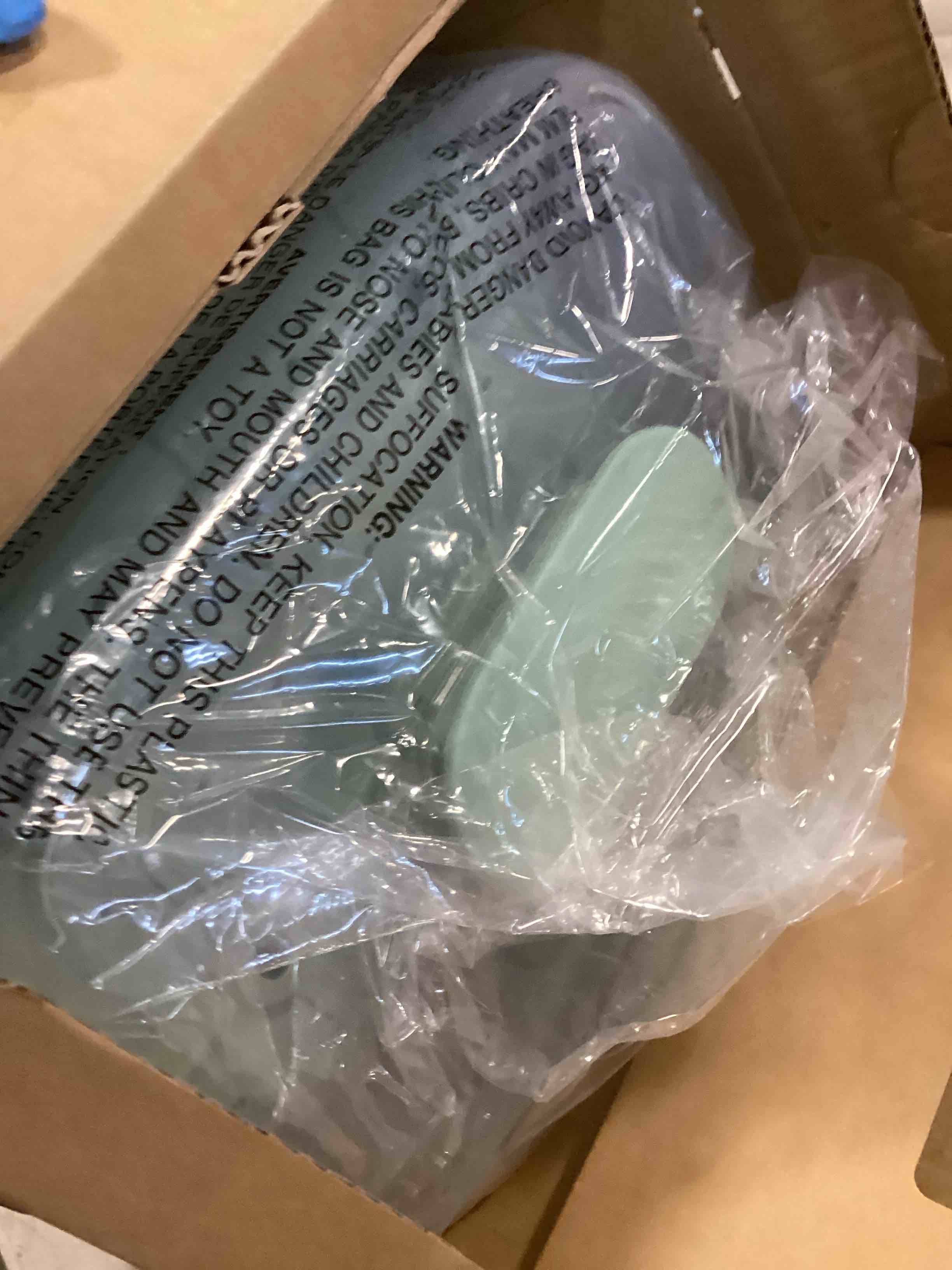 https://s3.amazonaws.com/lotting-images-prod/bidfta/GRA1775329_1739549744202.jpeg