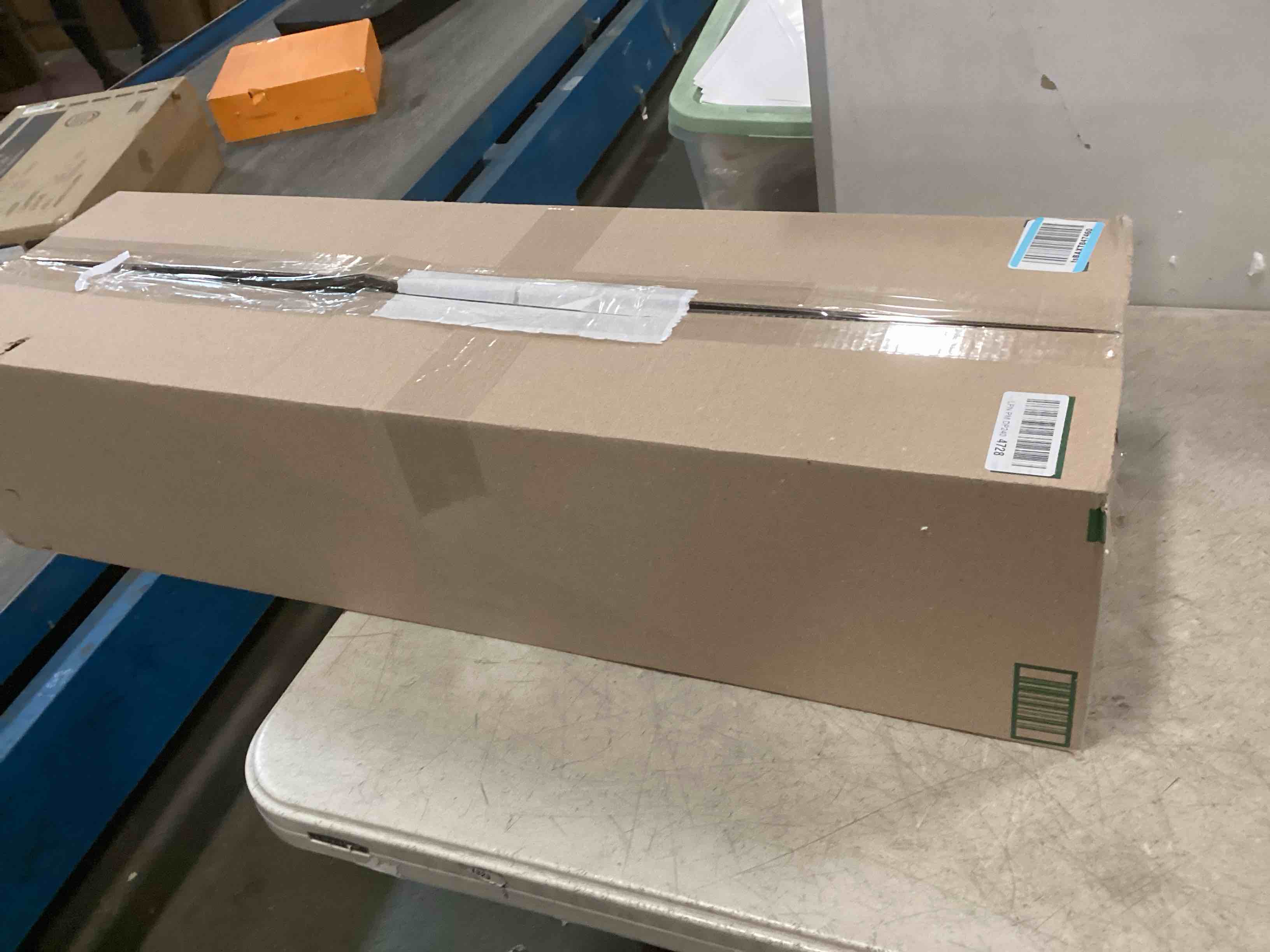 https://s3.amazonaws.com/lotting-images-prod/bidfta/GRA1775340_1739550802074.jpeg