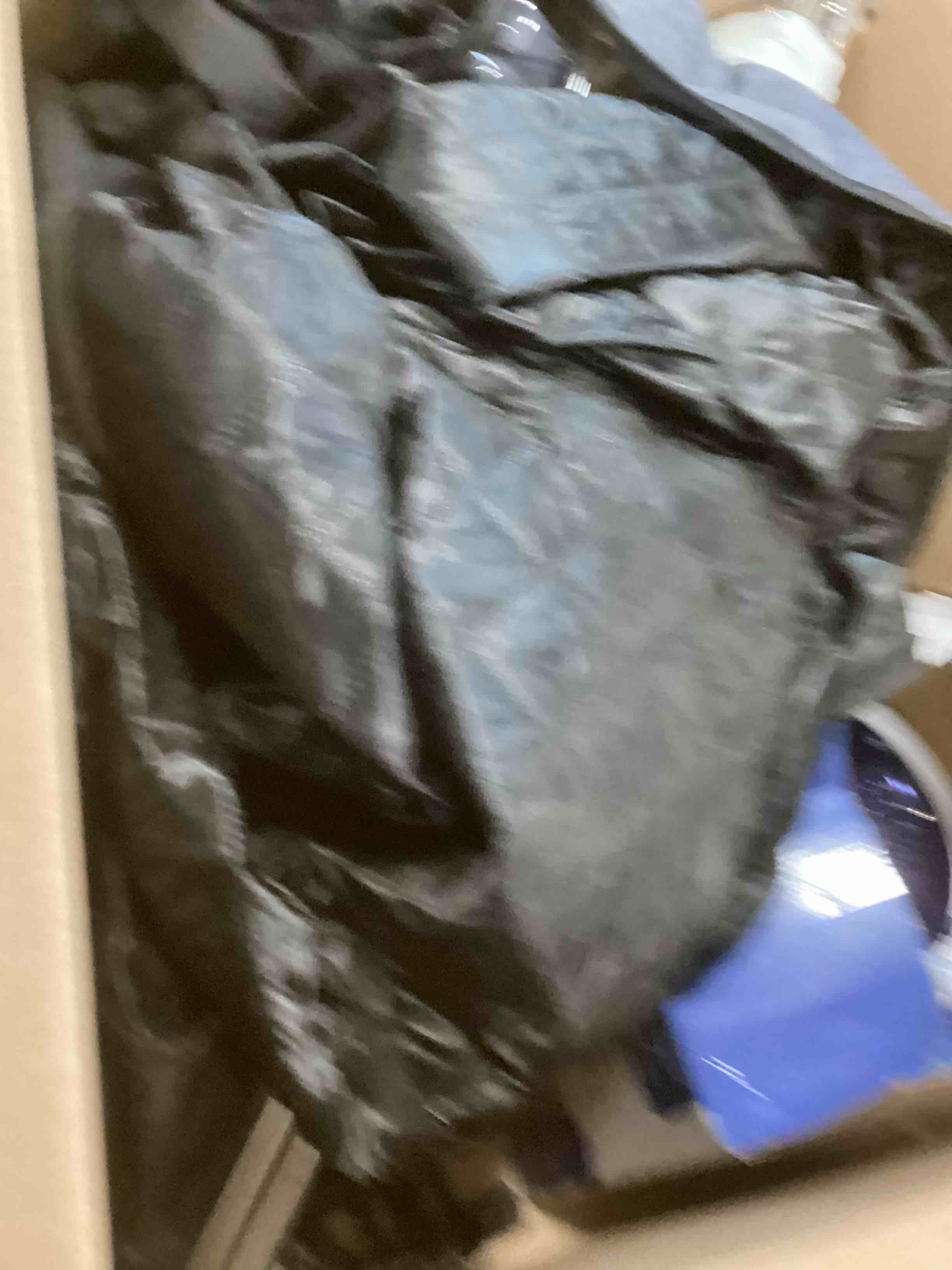 https://s3.amazonaws.com/lotting-images-prod/bidfta/GRA1775405_1739560706059.jpeg