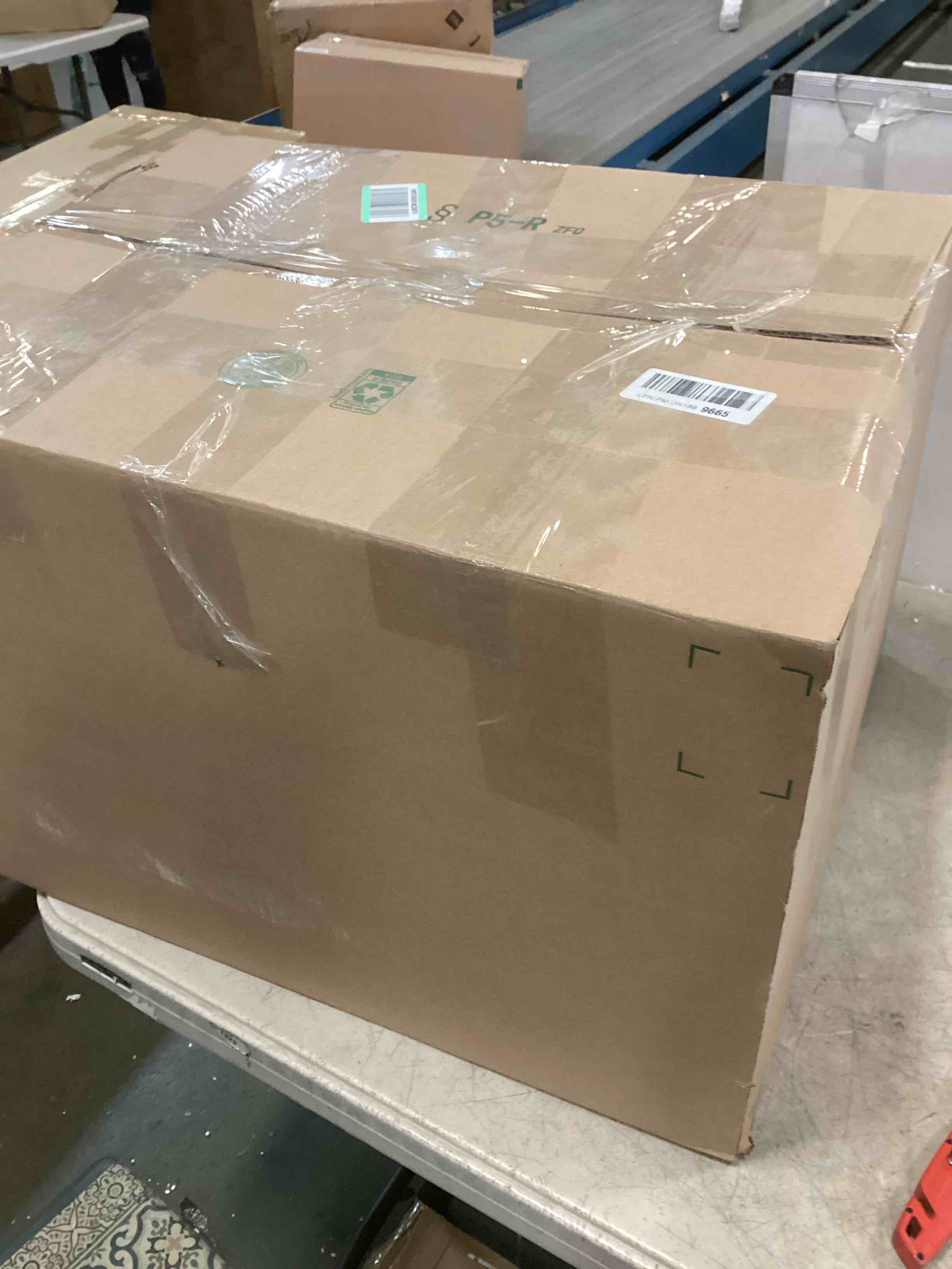 https://s3.amazonaws.com/lotting-images-prod/bidfta/GRA1775405_1739560729698.jpeg