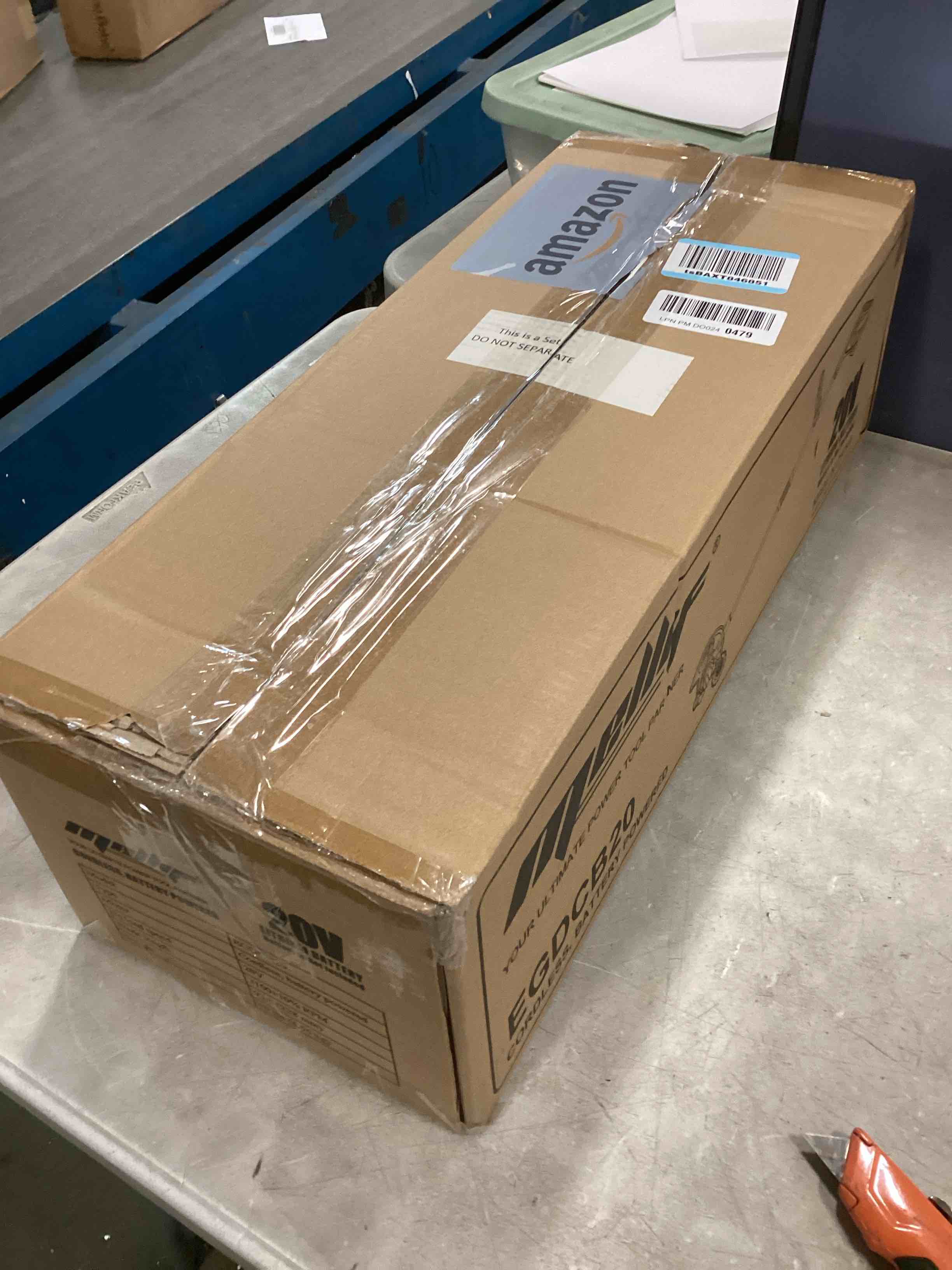 https://s3.amazonaws.com/lotting-images-prod/bidfta/GRA1776021_1739895907431.jpeg