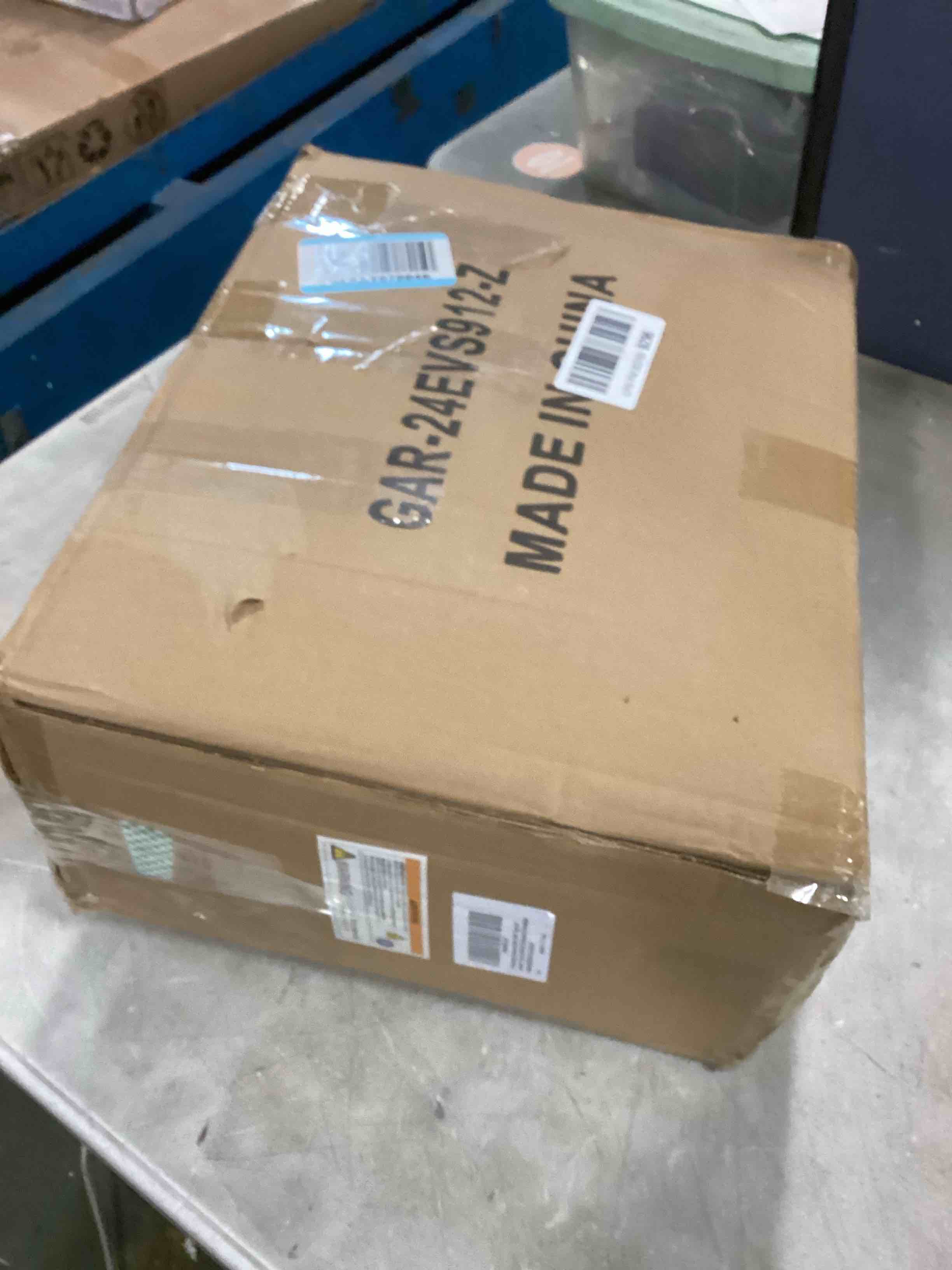 https://s3.amazonaws.com/lotting-images-prod/bidfta/GRA1776027_1739896450348.jpeg