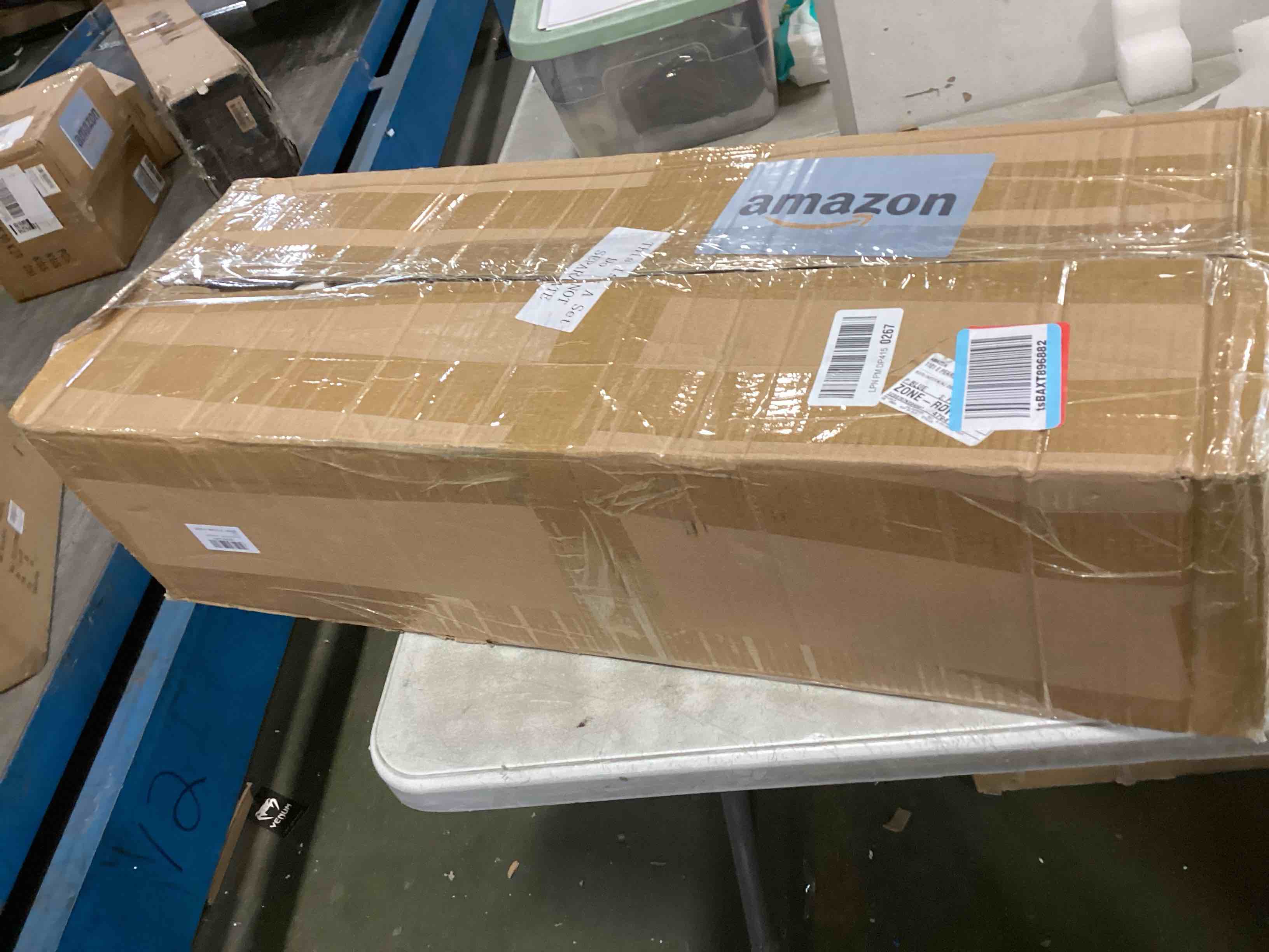 https://s3.amazonaws.com/lotting-images-prod/bidfta/GRA1776664_1740080329987.jpeg