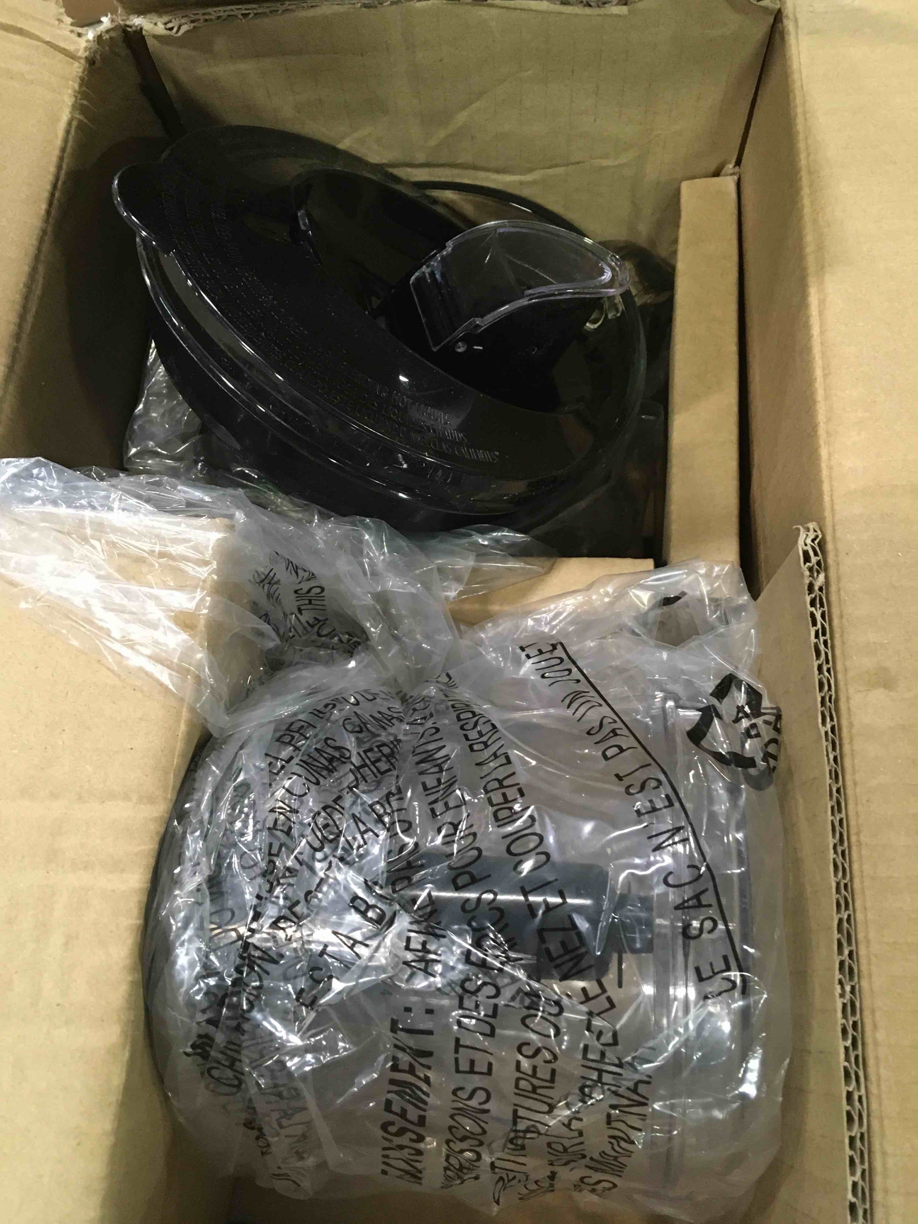 https://s3.amazonaws.com/lotting-images-prod/bidfta/GRA1777110_1736451497833.jpeg
