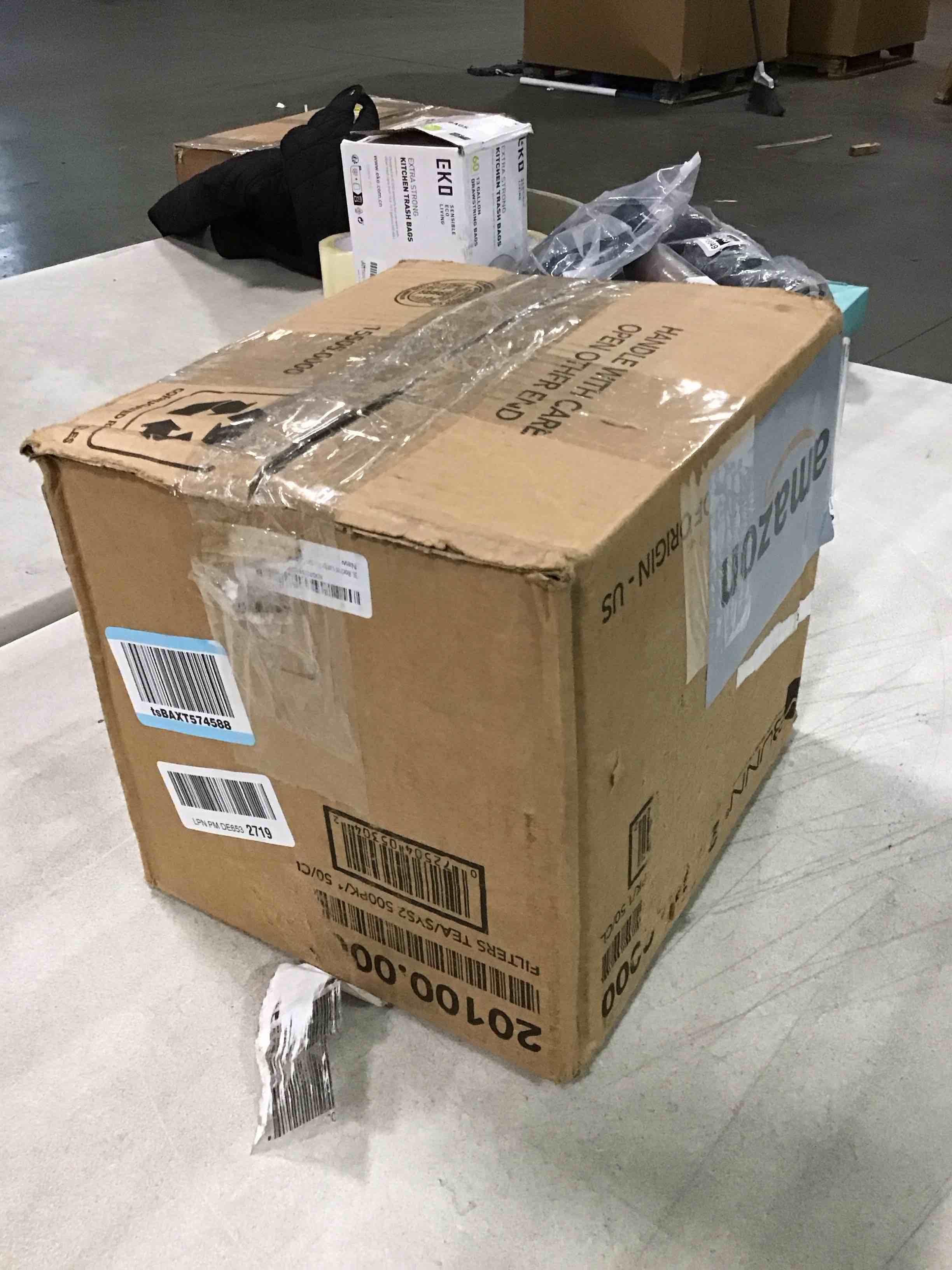 https://s3.amazonaws.com/lotting-images-prod/bidfta/GRA1777145_1736514547672.jpeg