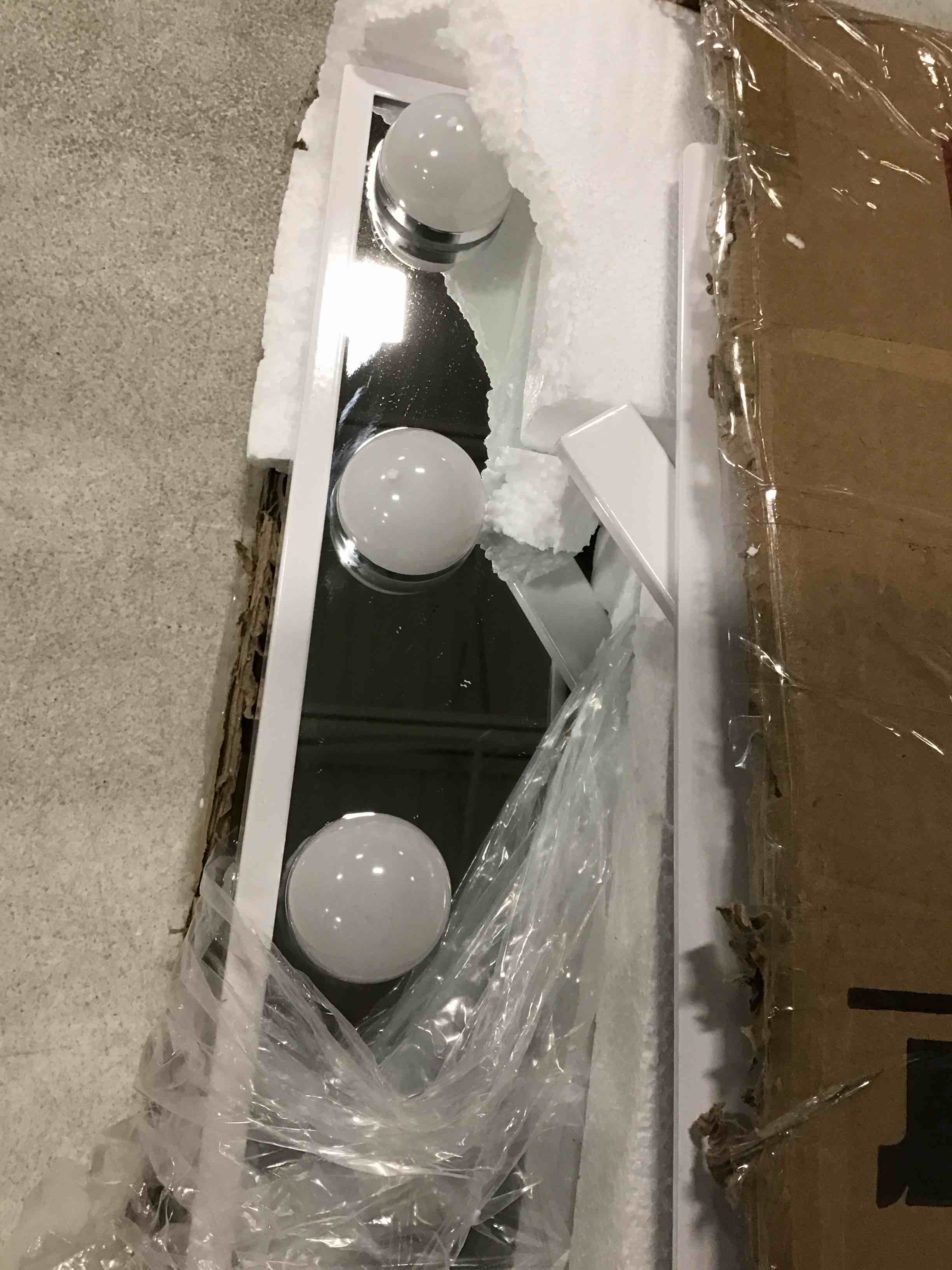 https://s3.amazonaws.com/lotting-images-prod/bidfta/GRA1777158_1736517577557.jpeg
