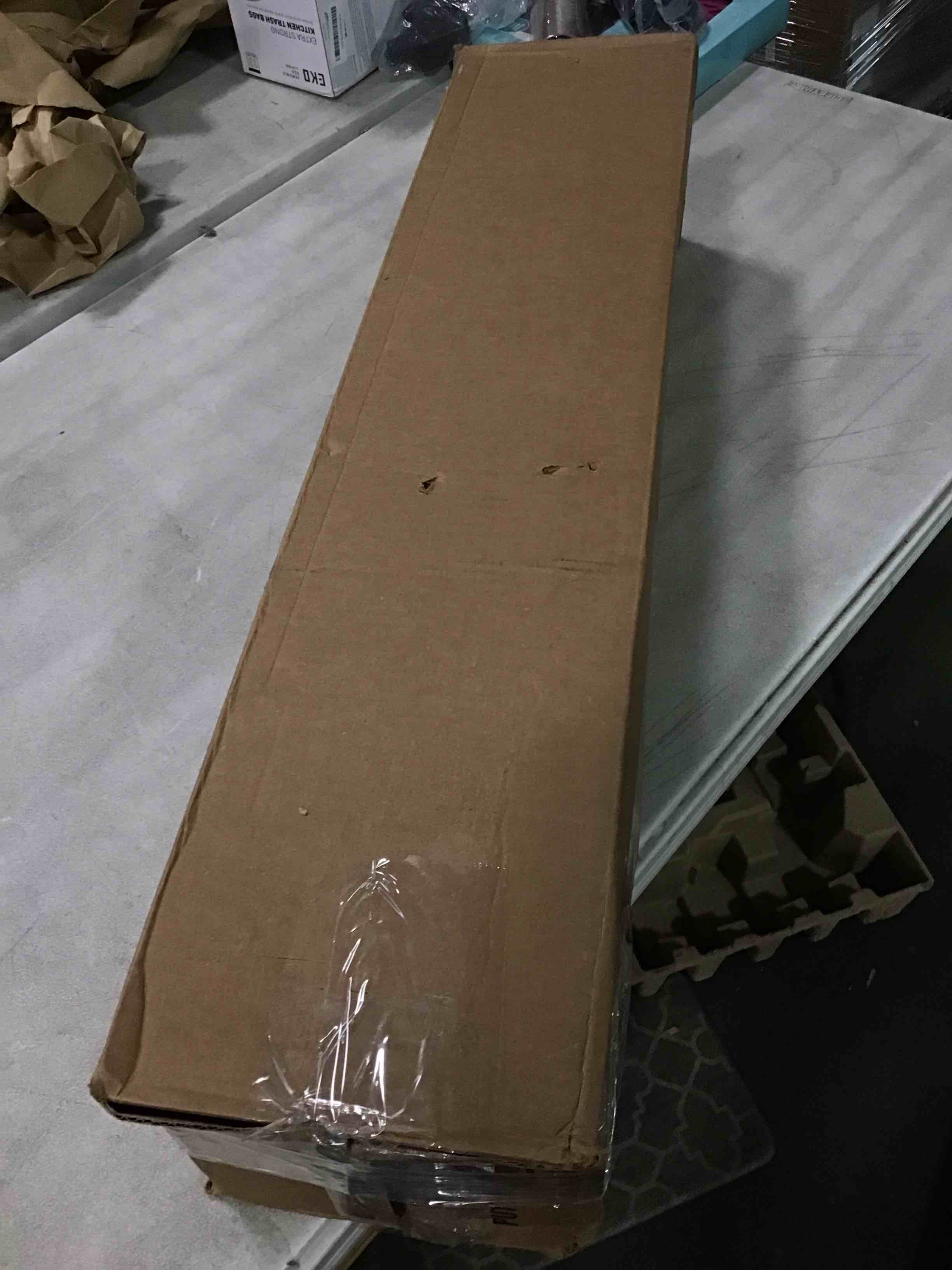 https://s3.amazonaws.com/lotting-images-prod/bidfta/GRA1777194_1736526614363.jpeg