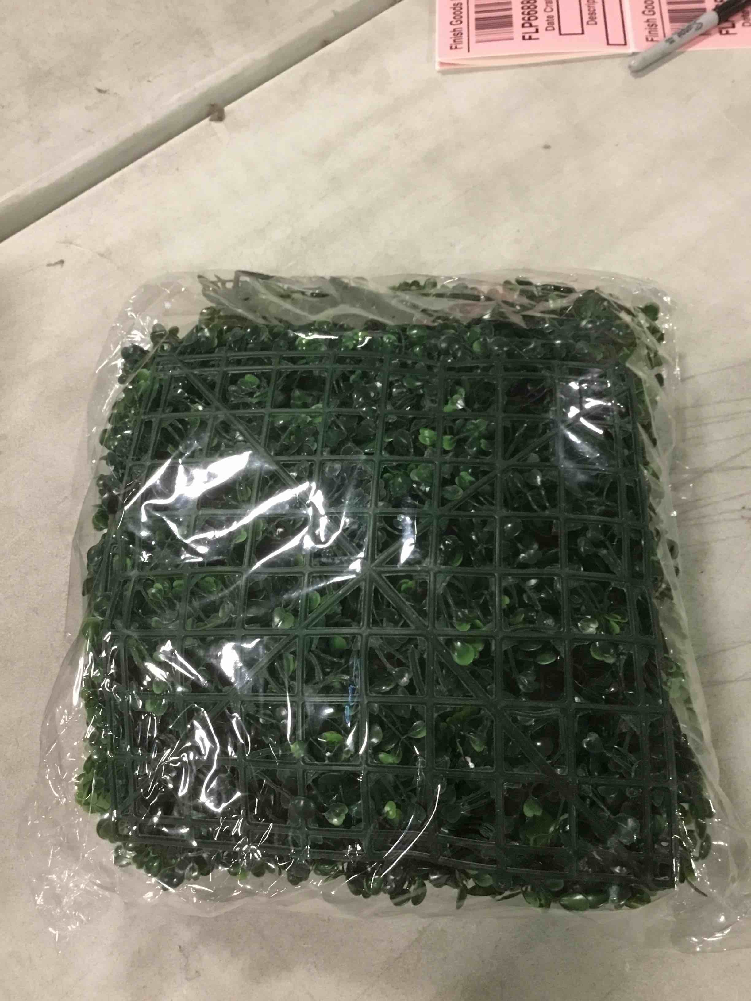 https://s3.amazonaws.com/lotting-images-prod/bidfta/GRA1777282_1736774751627.jpeg