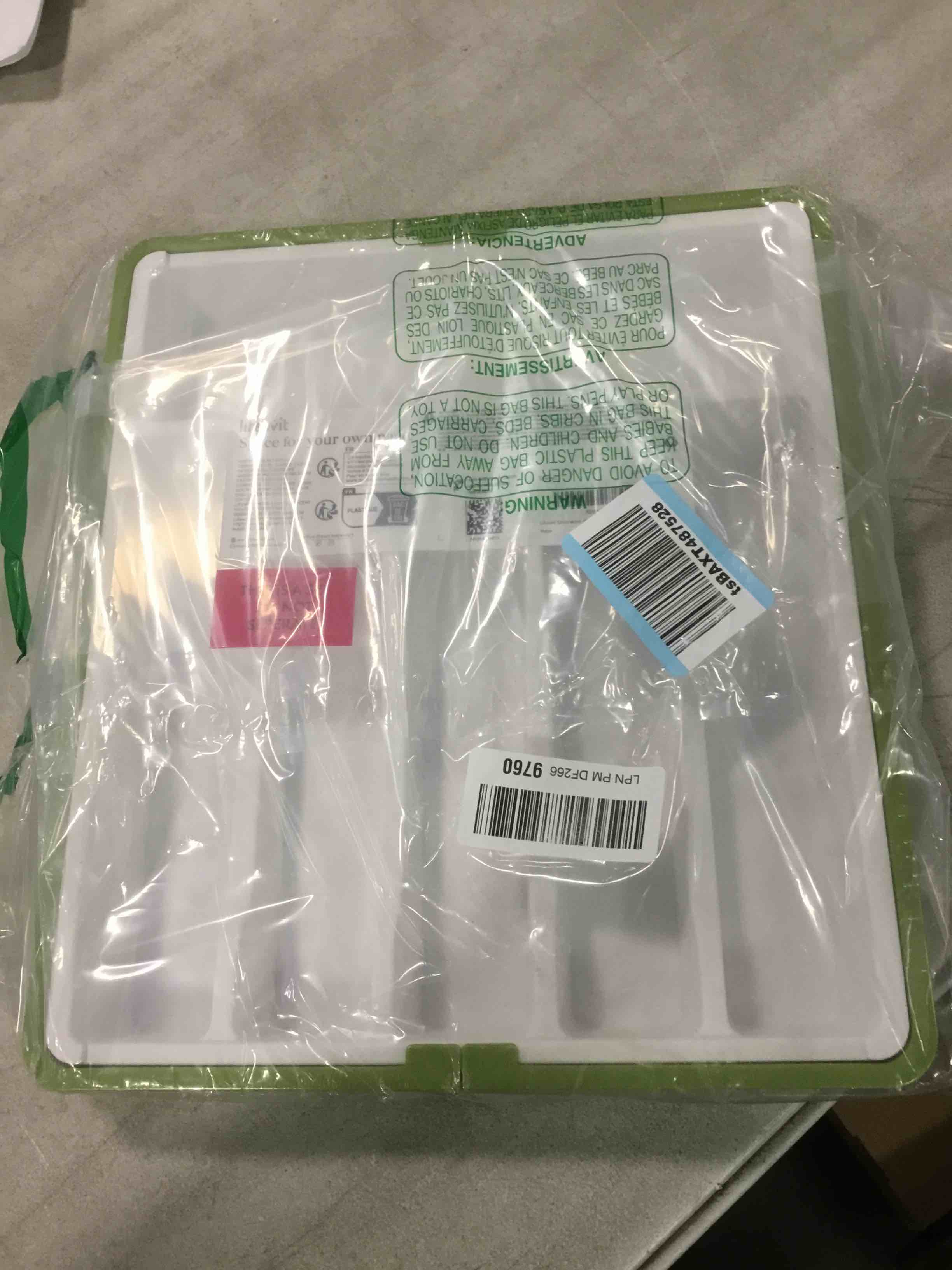 https://s3.amazonaws.com/lotting-images-prod/bidfta/GRA1777363_1736791156224.jpeg