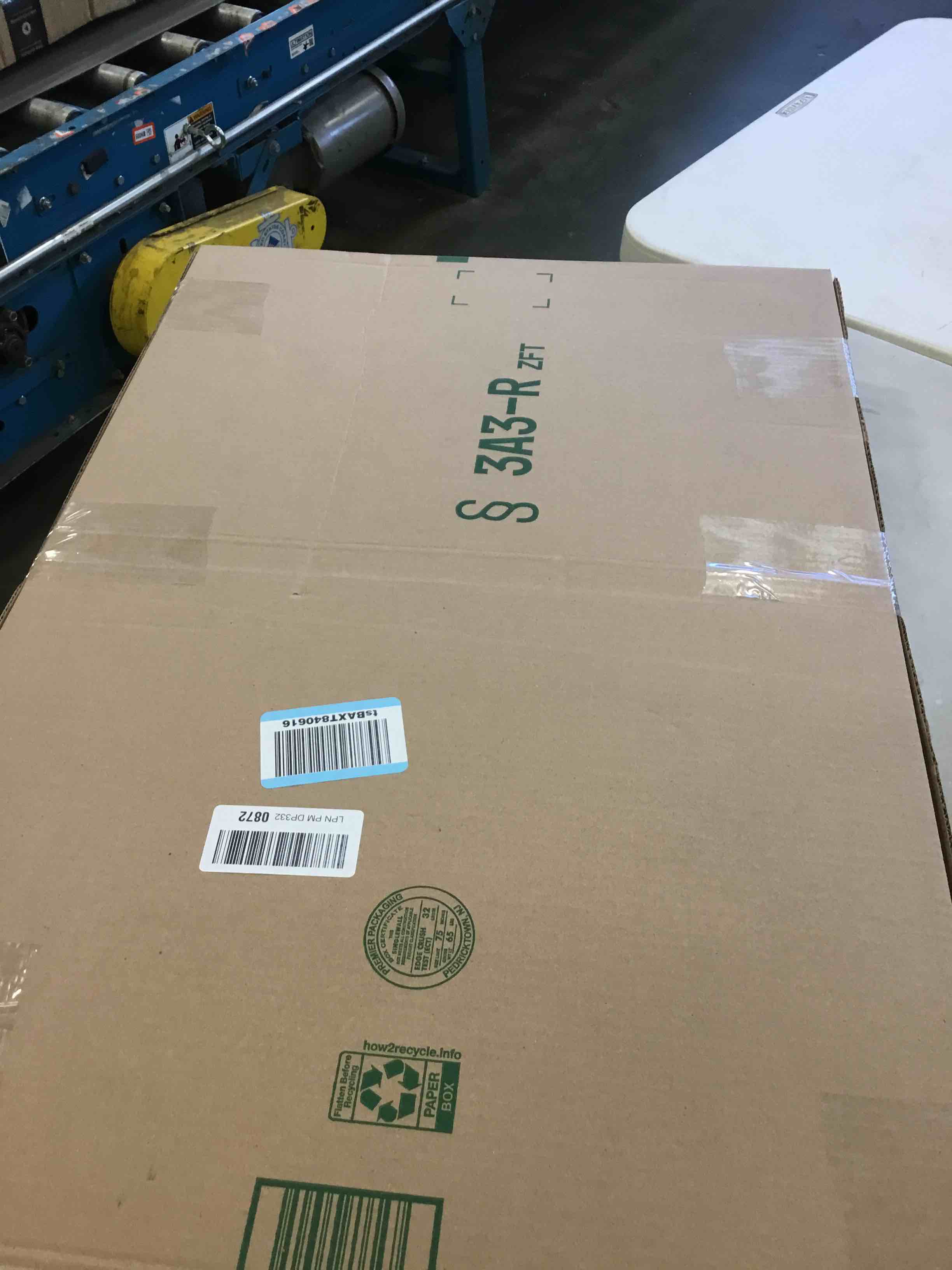 https://s3.amazonaws.com/lotting-images-prod/bidfta/GRA1777631_1738012113739.jpeg