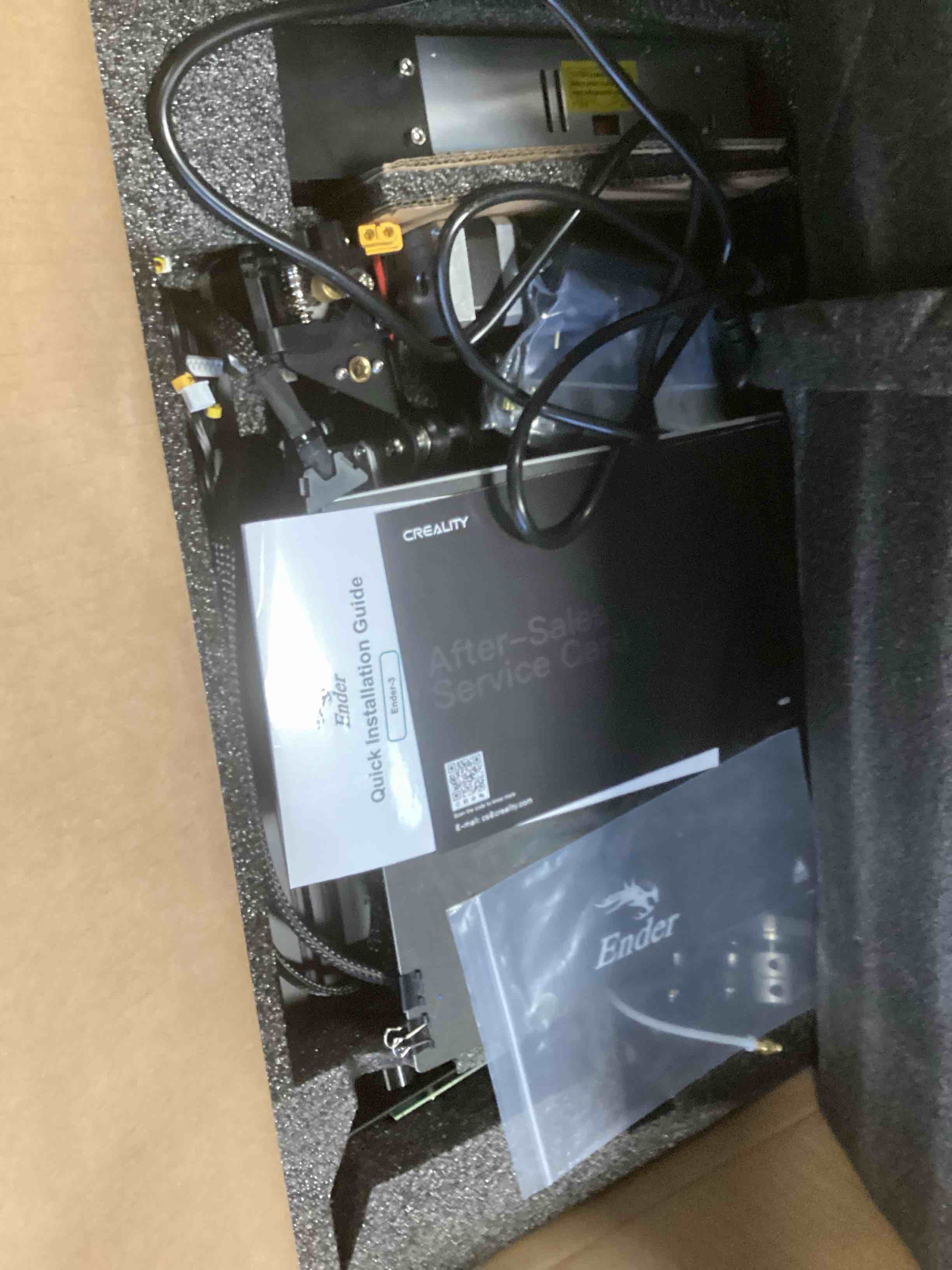 https://s3.amazonaws.com/lotting-images-prod/bidfta/GRA1777655_1738342175344.jpeg