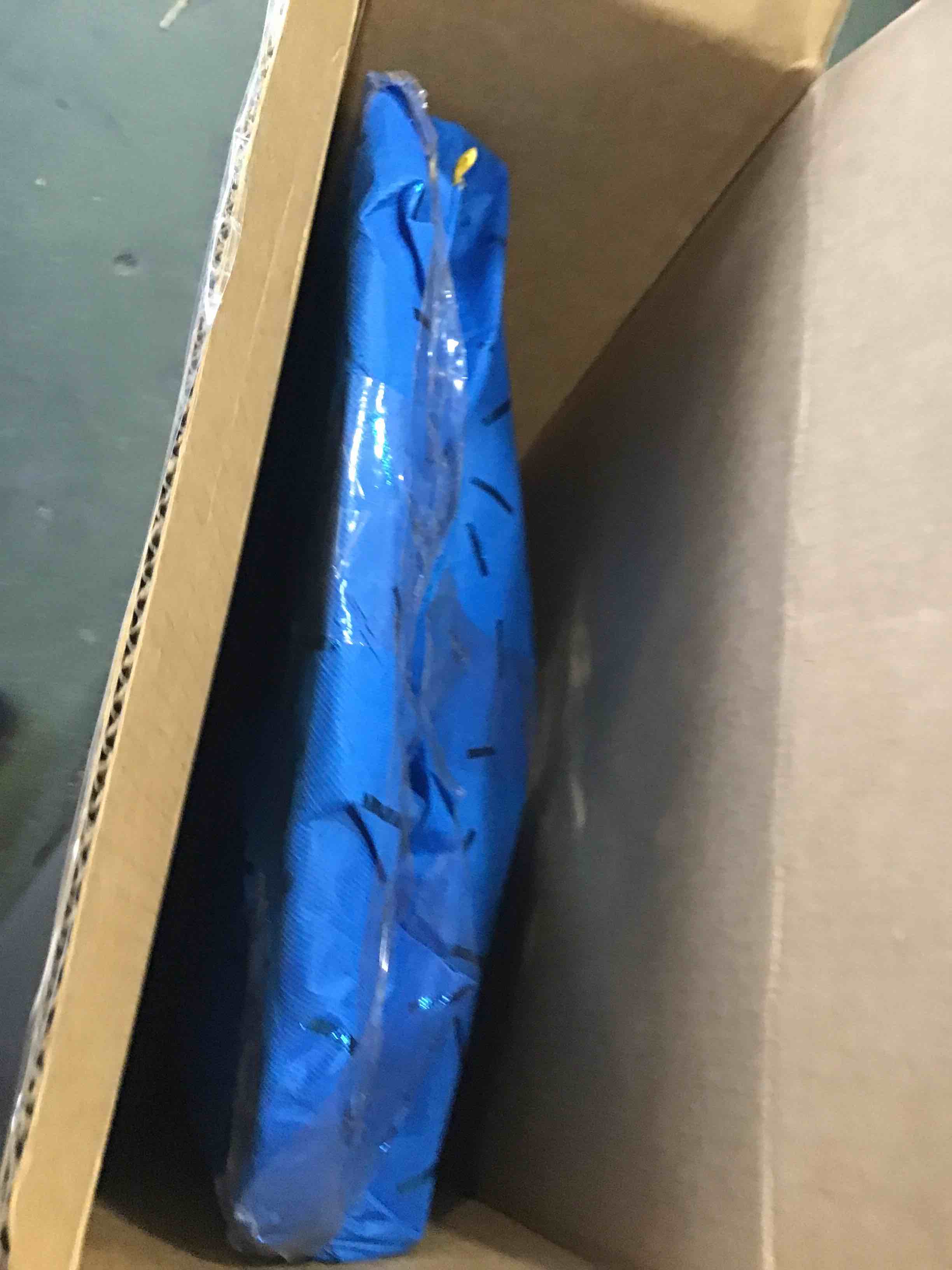 https://s3.amazonaws.com/lotting-images-prod/bidfta/GRA1777970_1738768839635.jpeg