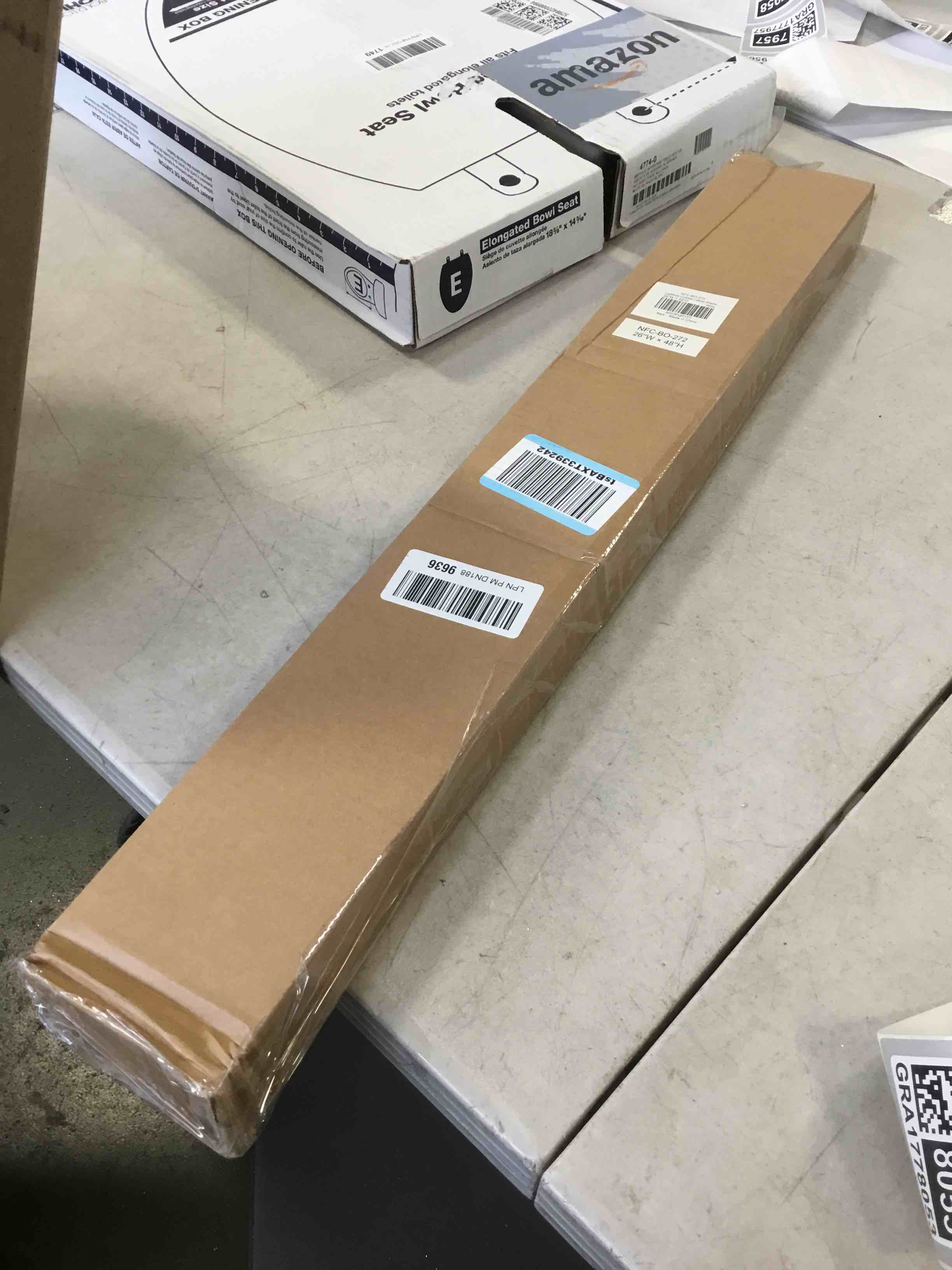 https://s3.amazonaws.com/lotting-images-prod/bidfta/GRA1778045_1738780895030.jpeg
