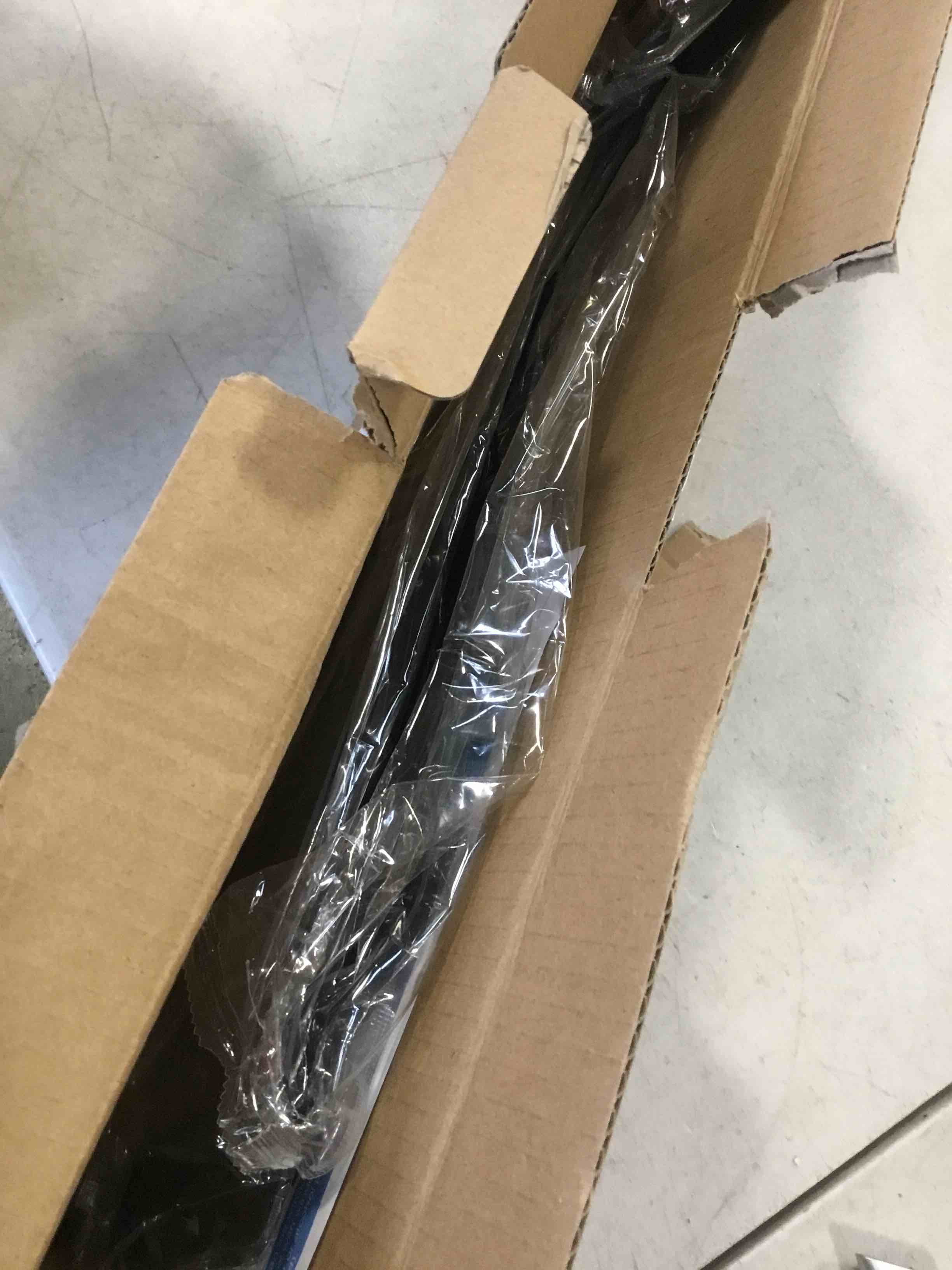 https://s3.amazonaws.com/lotting-images-prod/bidfta/GRA1778046_1738781052396.jpeg