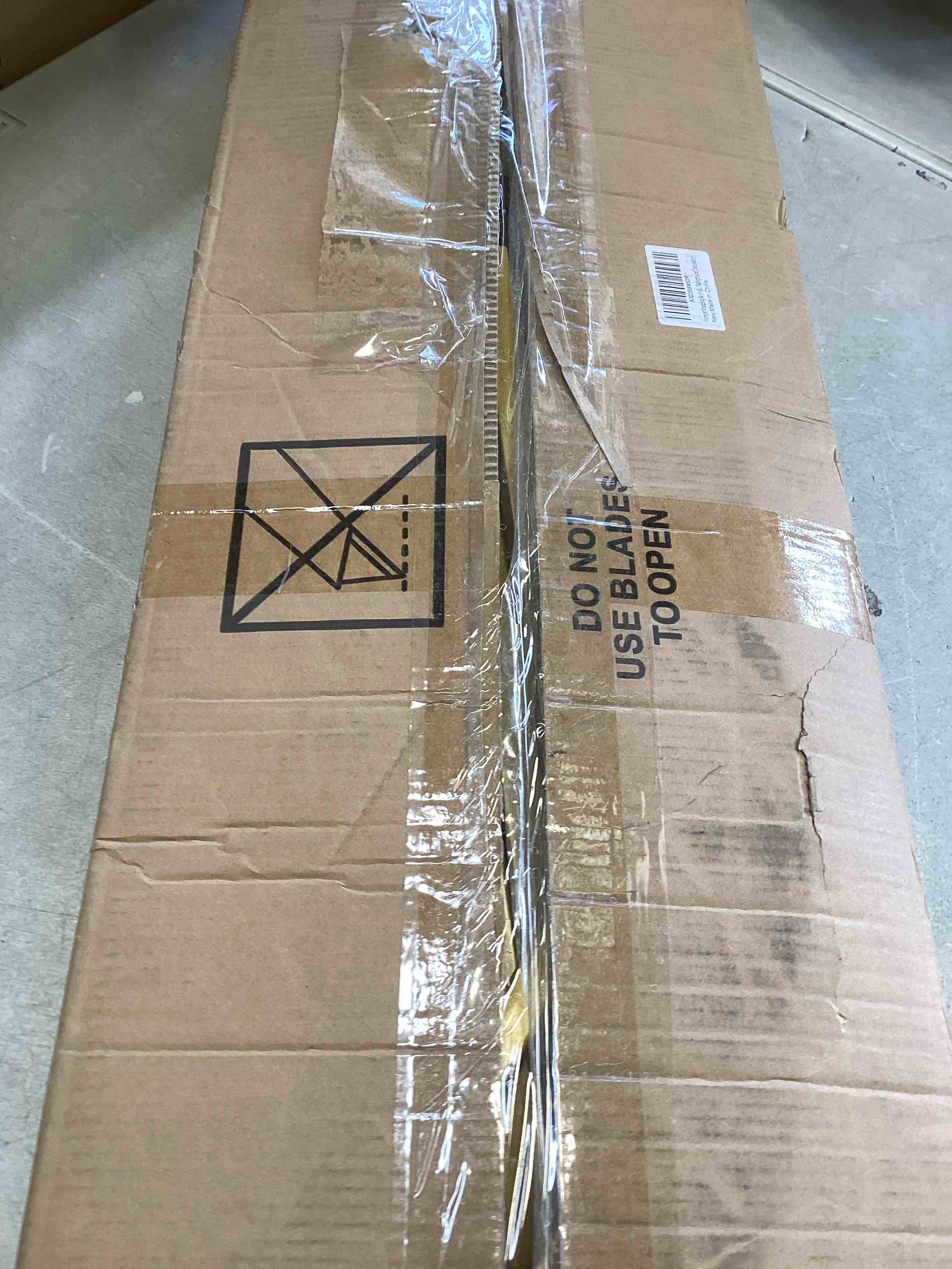 https://s3.amazonaws.com/lotting-images-prod/bidfta/GRA1778626_1739555082876.jpeg