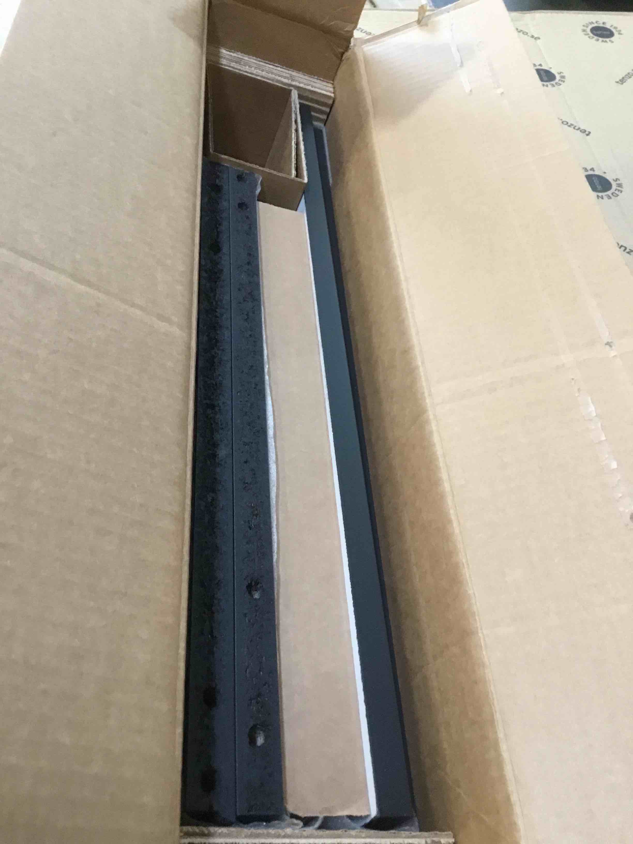 https://s3.amazonaws.com/lotting-images-prod/bidfta/GRA1779137_1741119751965.jpeg