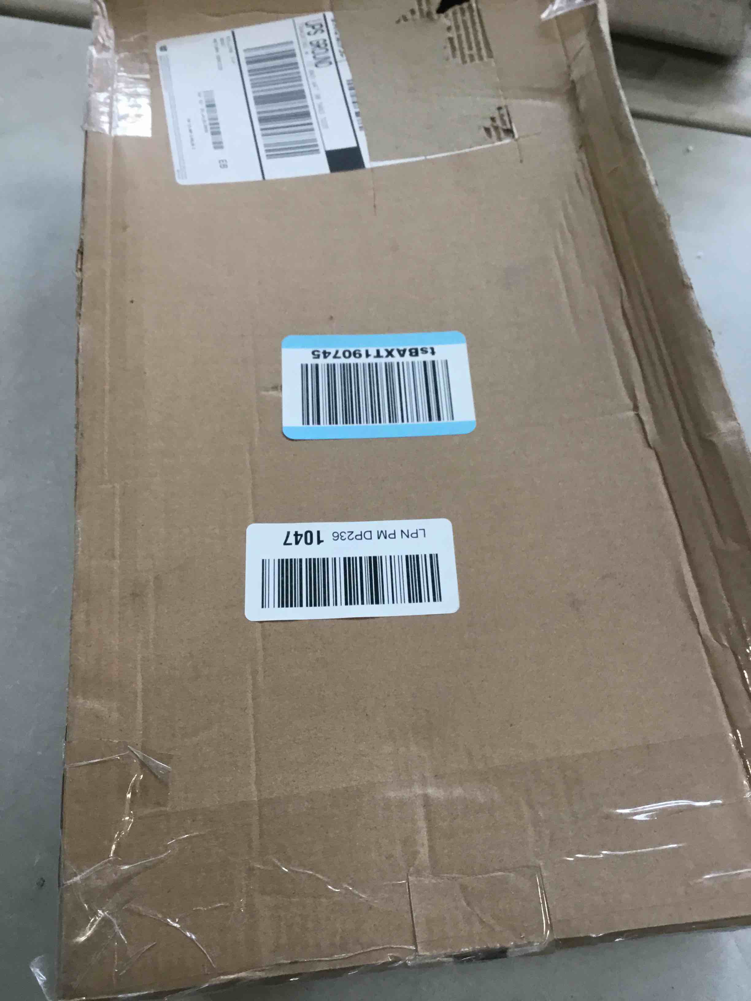 https://s3.amazonaws.com/lotting-images-prod/bidfta/GRA1779229_1741193445166.jpeg