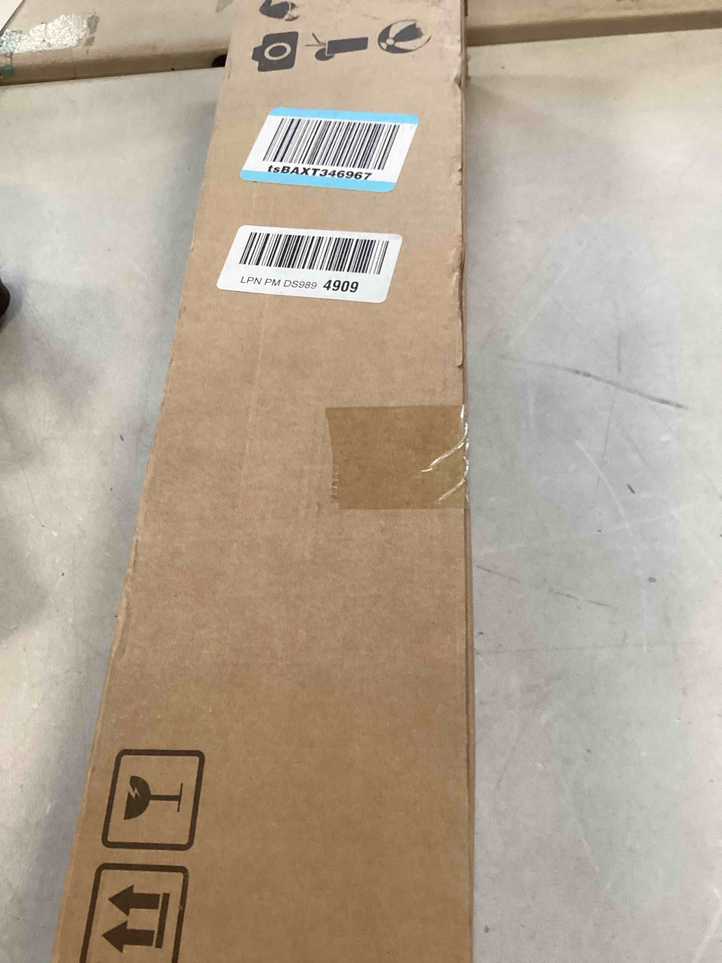 https://s3.amazonaws.com/lotting-images-prod/bidfta/GRA1779805_1741784039731.jpeg