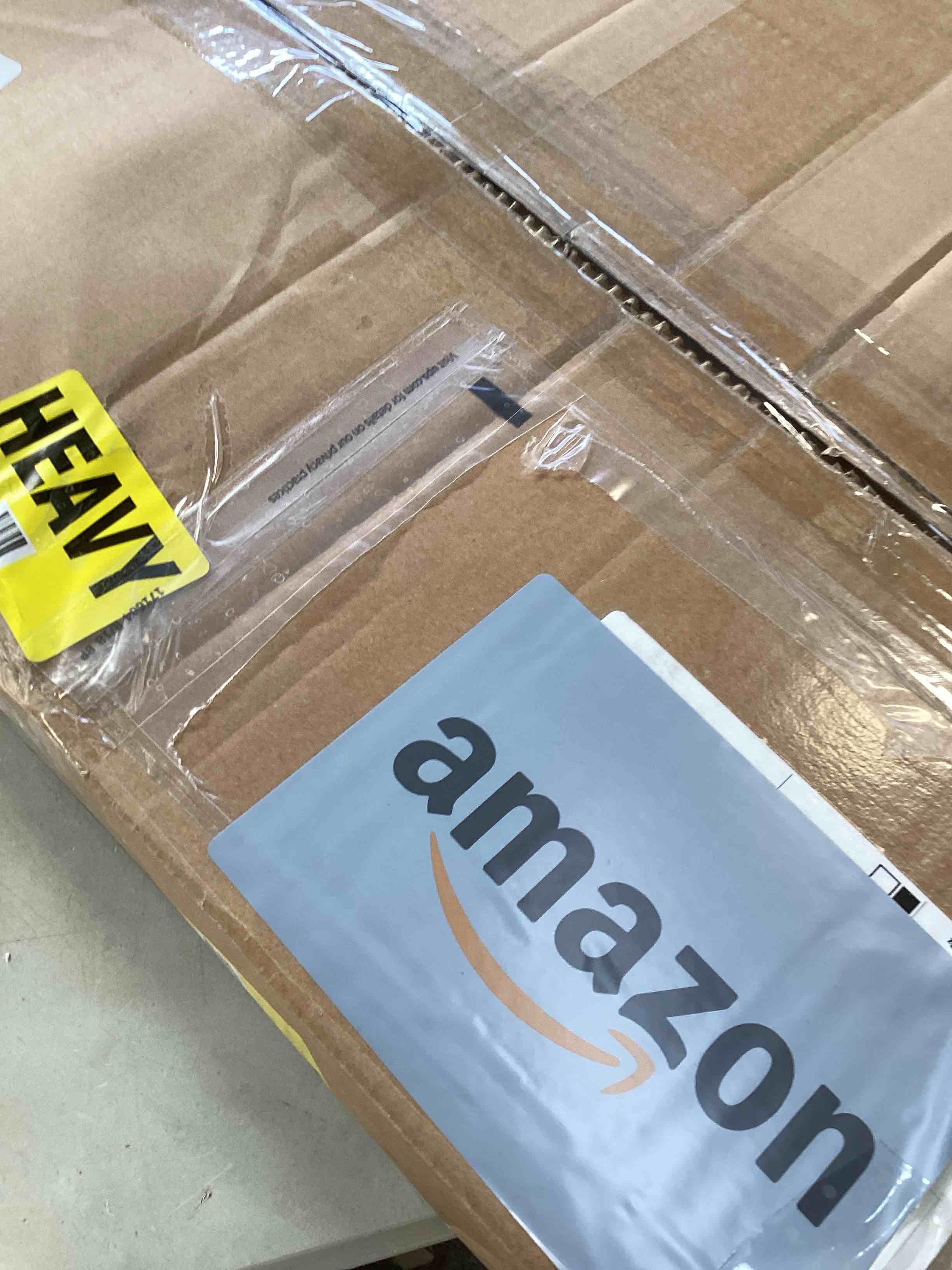 https://s3.amazonaws.com/lotting-images-prod/bidfta/GRA1779832_1741787585432.jpeg