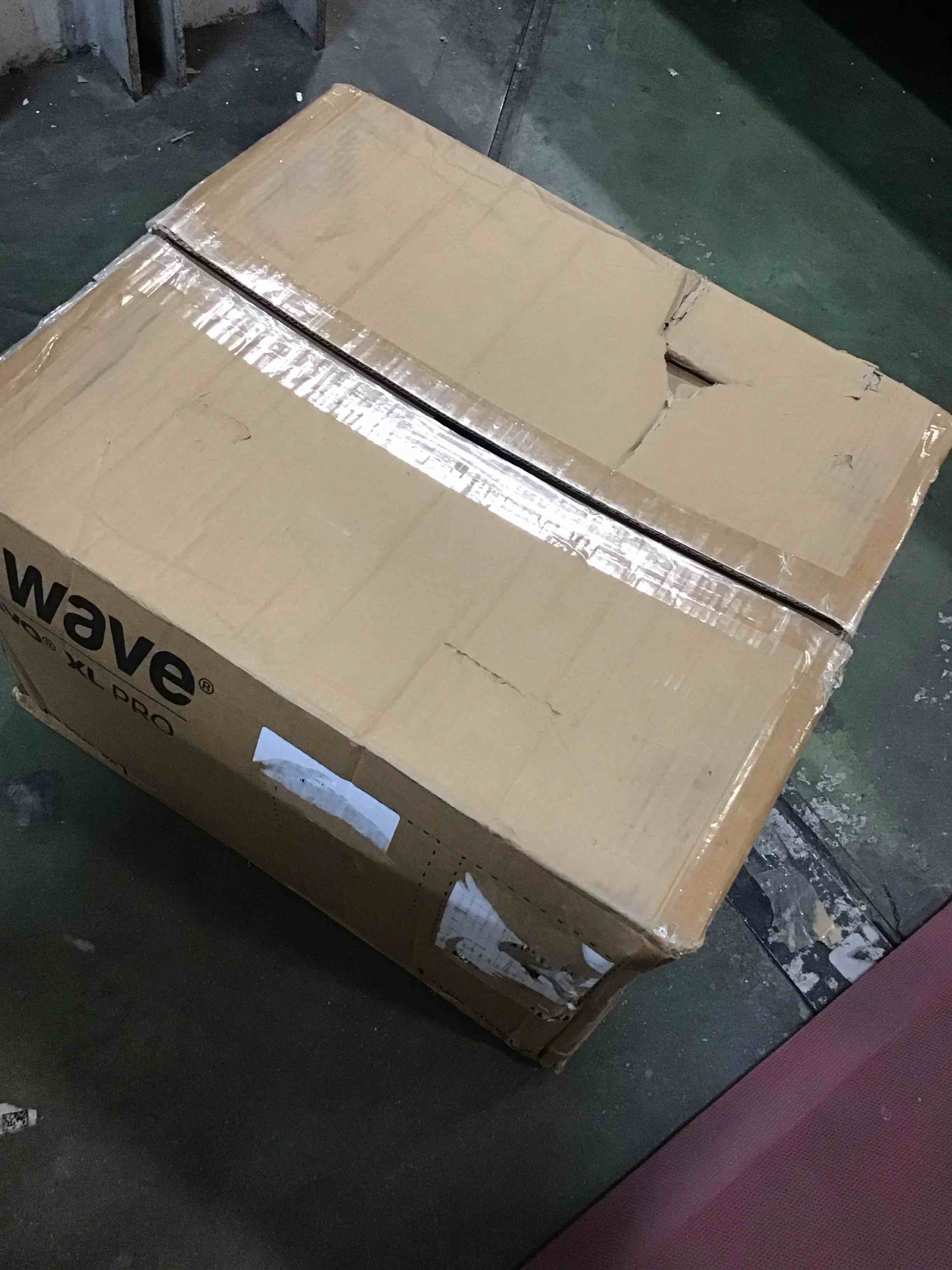https://s3.amazonaws.com/lotting-images-prod/bidfta/GRA1780030_1740172743584.jpeg