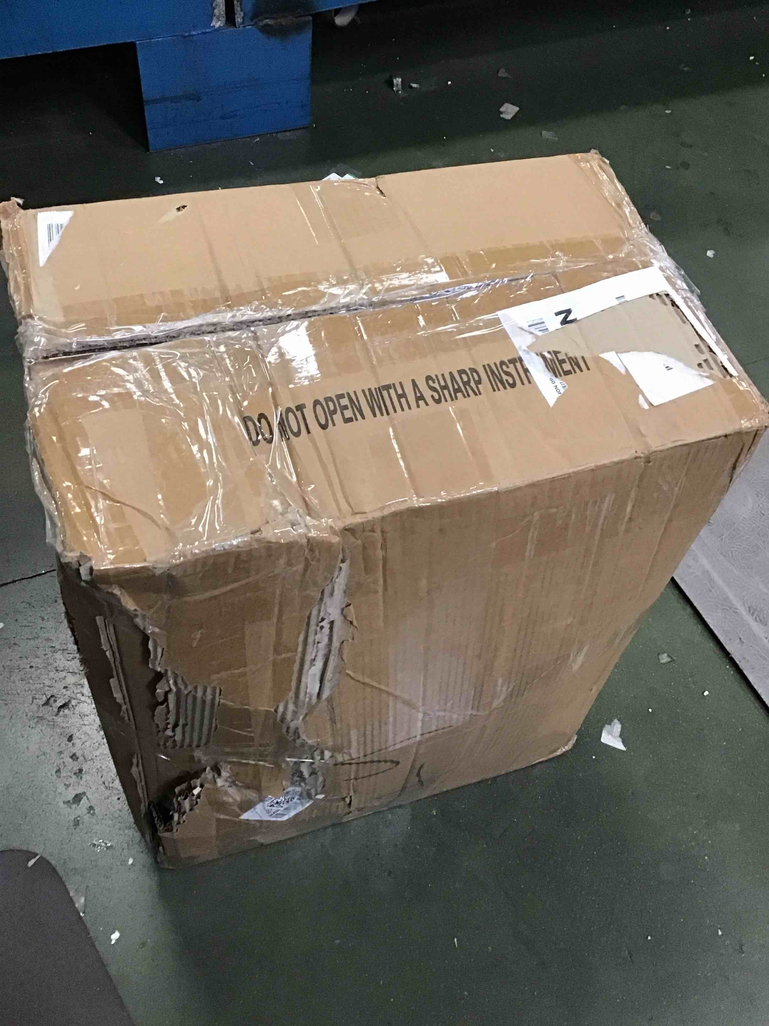 https://s3.amazonaws.com/lotting-images-prod/bidfta/GRA1780083_1740408151446.jpeg